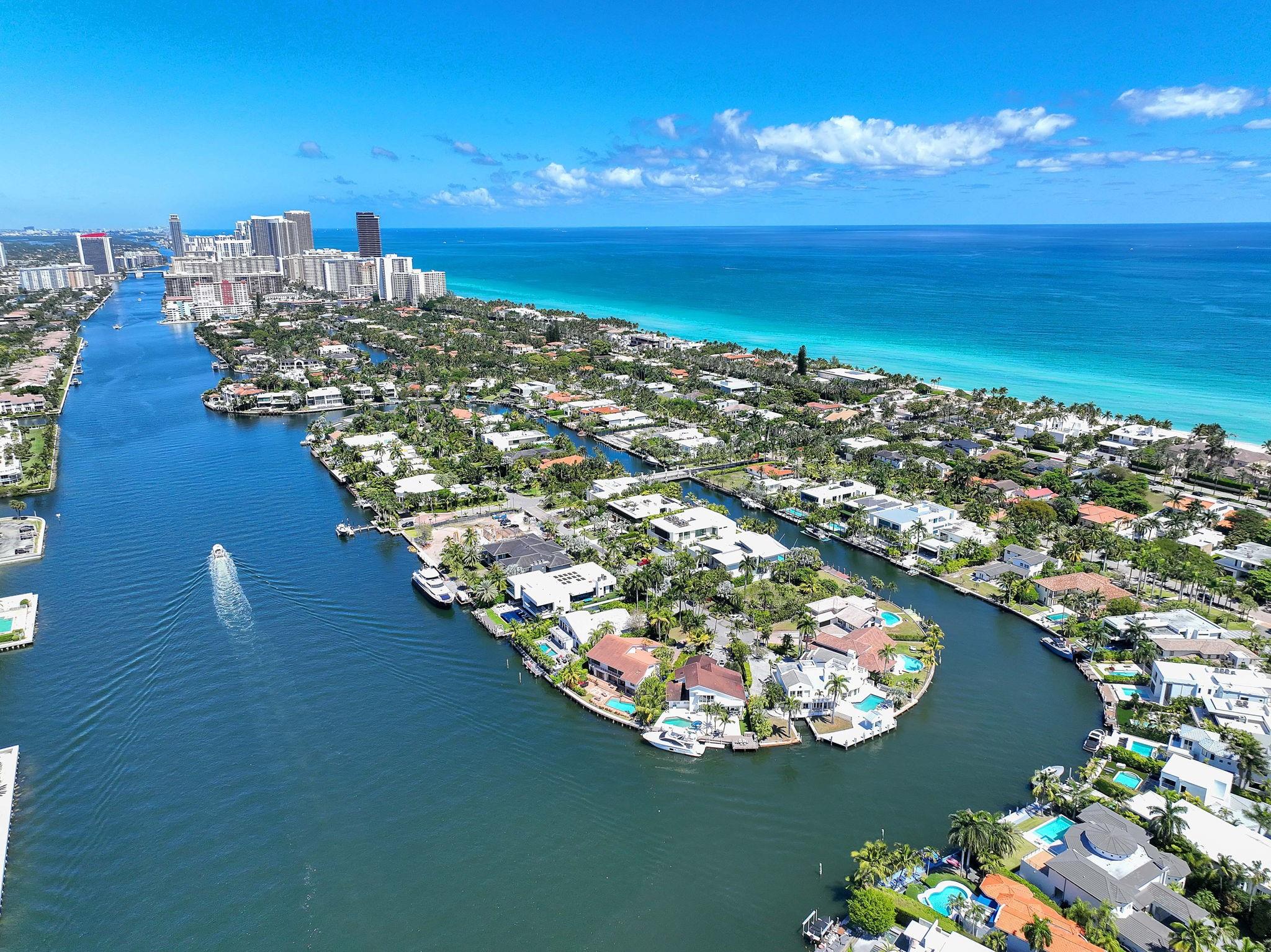 354 Golden Bch Dr Golden Beach, FL 33160