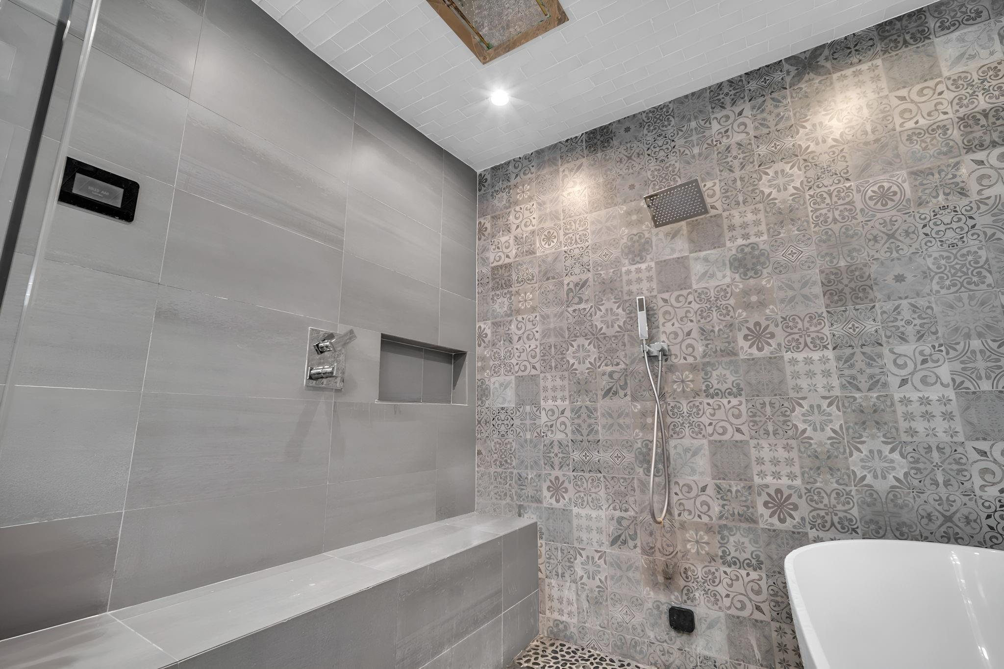 354 Golden Bch Dr Golden Beach, FL 33160