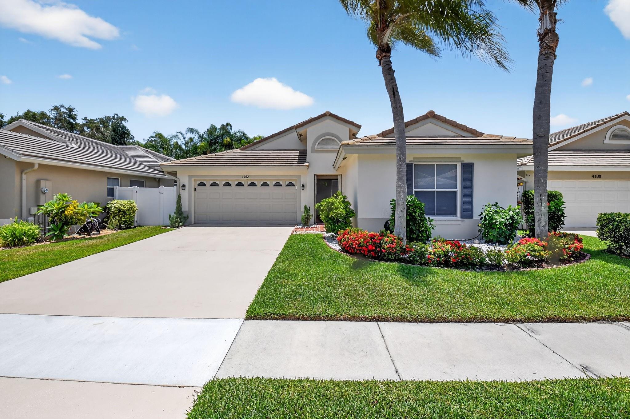 4102 Manor Frst Trl