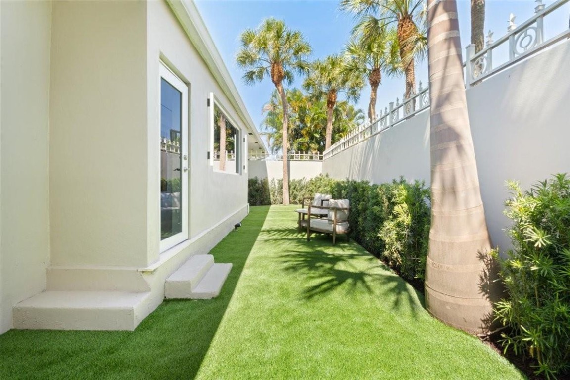 1635 Seabreeze Fort Lauderdale, FL 33316