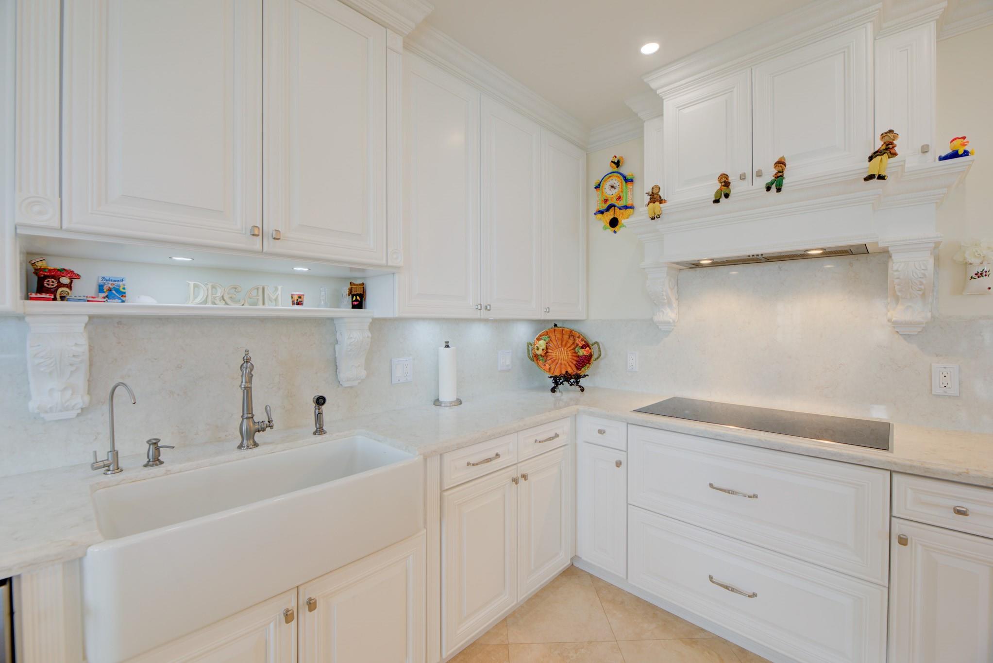 1 Las Olas Cir #1501 Fort Lauderdale, FL 33316