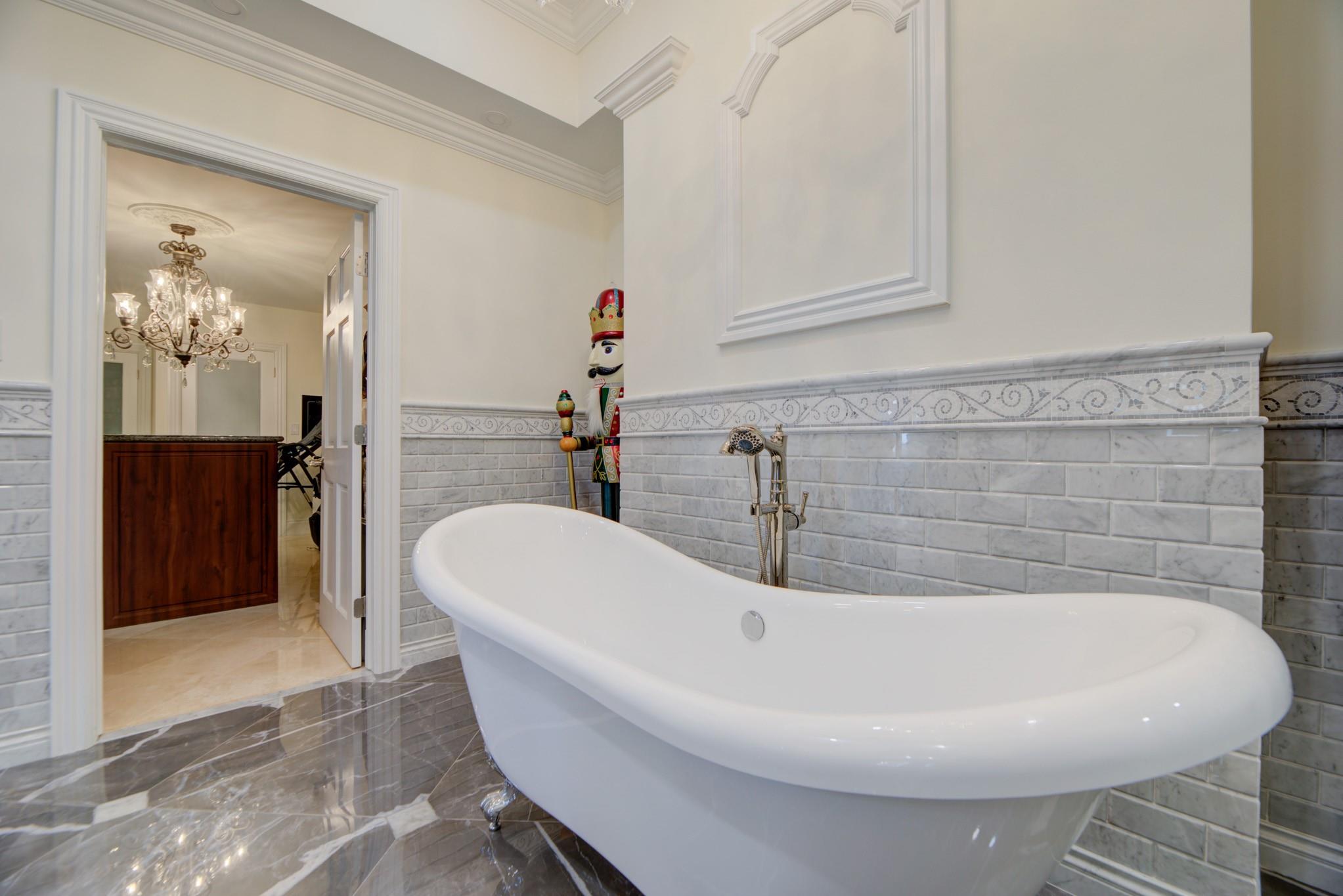 1 Las Olas Cir #1501 Fort Lauderdale, FL 33316