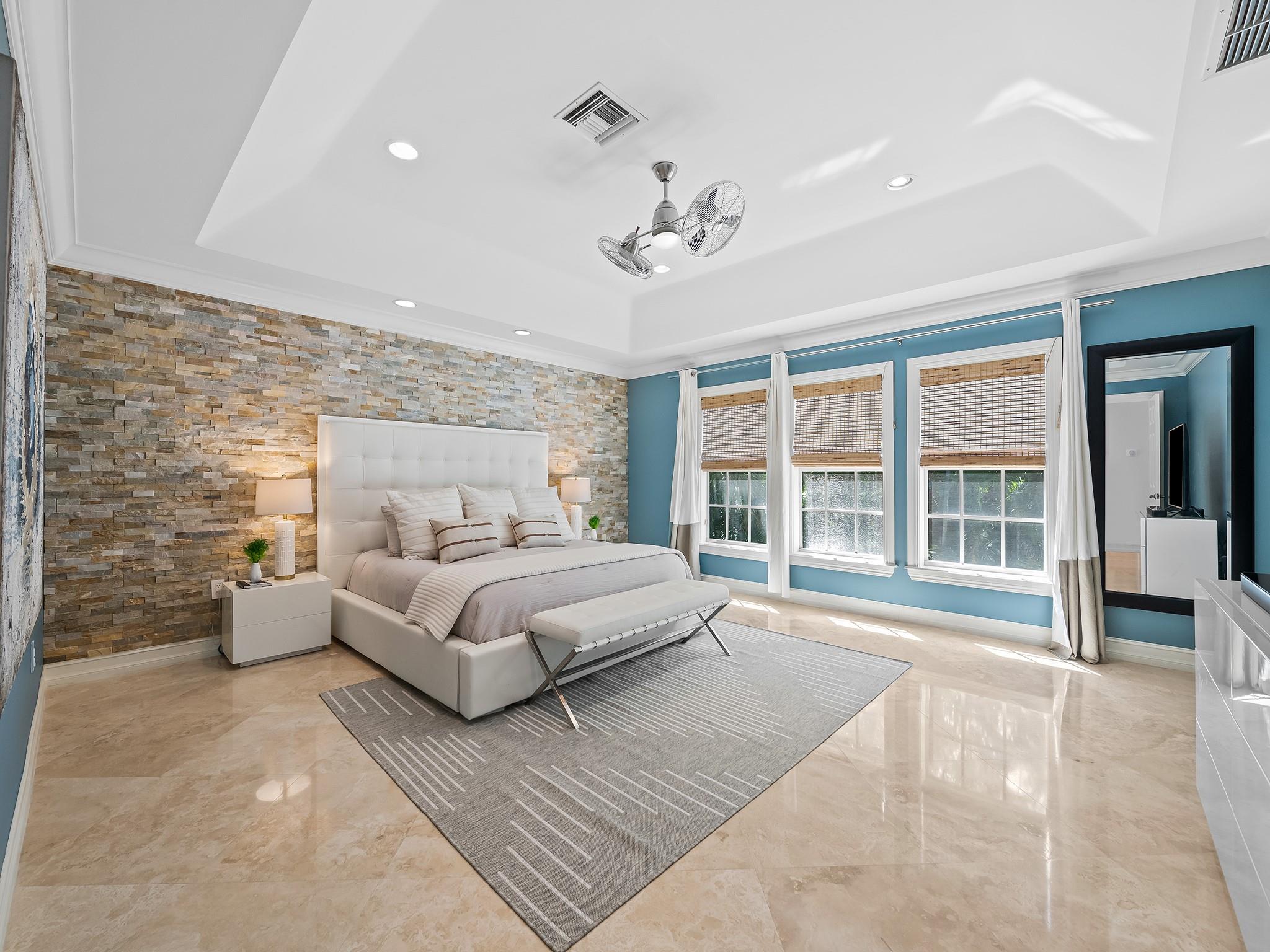 810 SE 5th Ct Fort Lauderdale, FL 33301