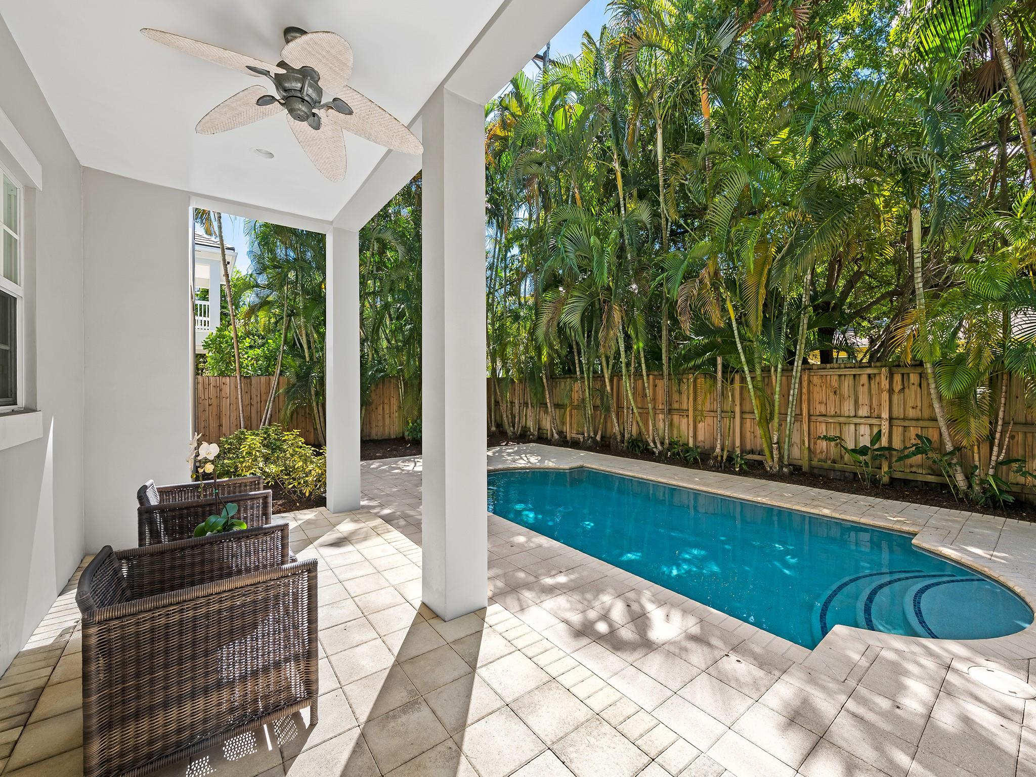 810 SE 5th Ct Fort Lauderdale, FL 33301