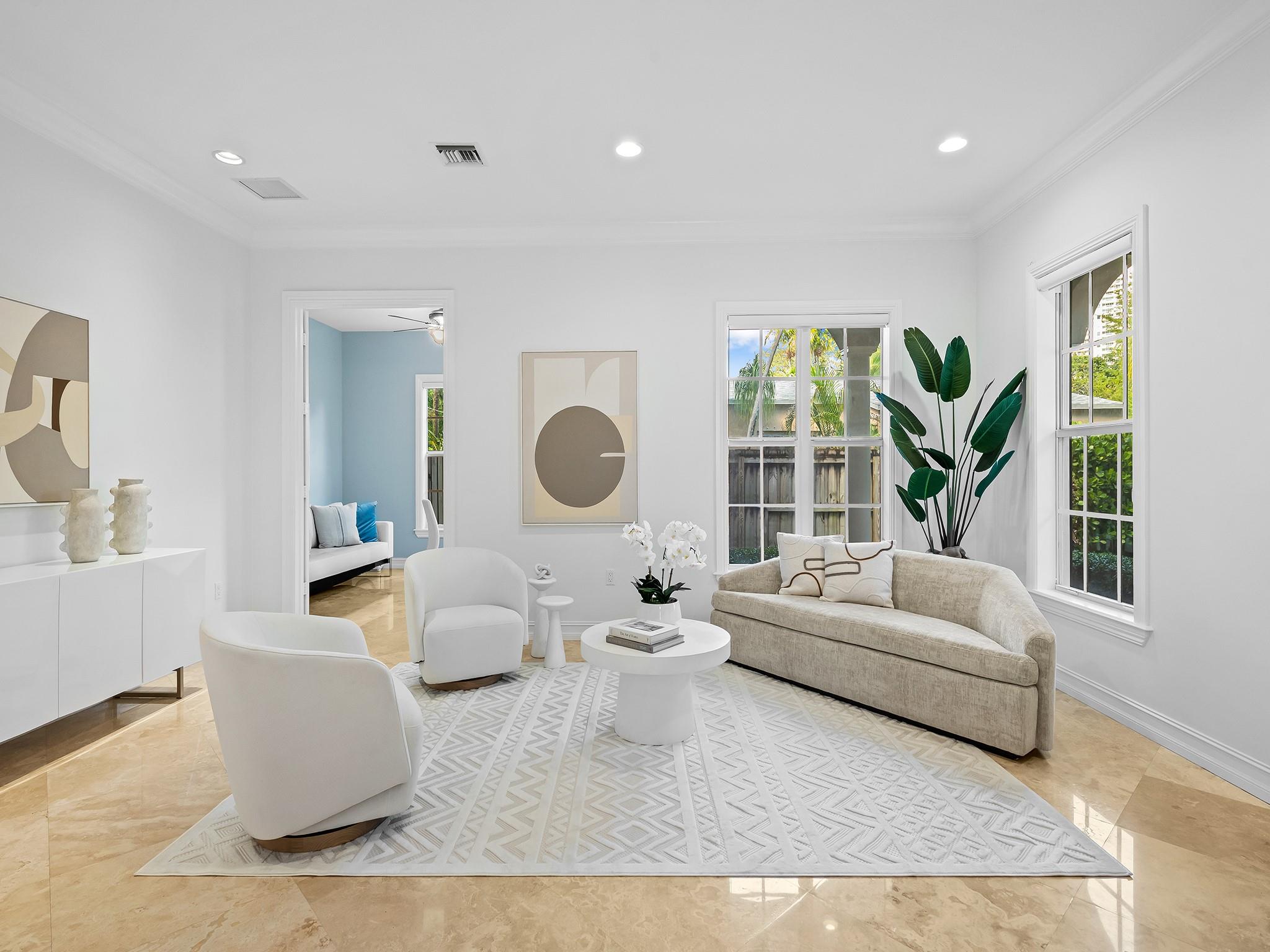 810 SE 5th Ct Fort Lauderdale, FL 33301