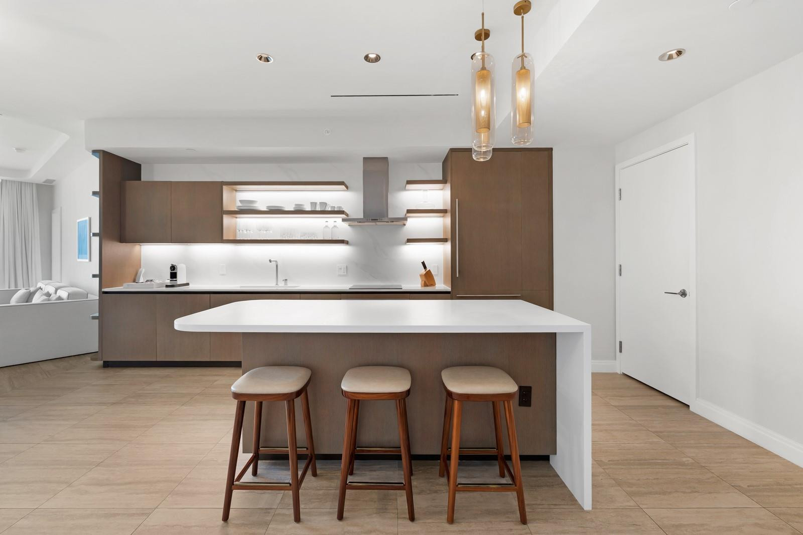 525 N Fort Lauderdale Bch #1504 Fort Lauderdale, FL 33304