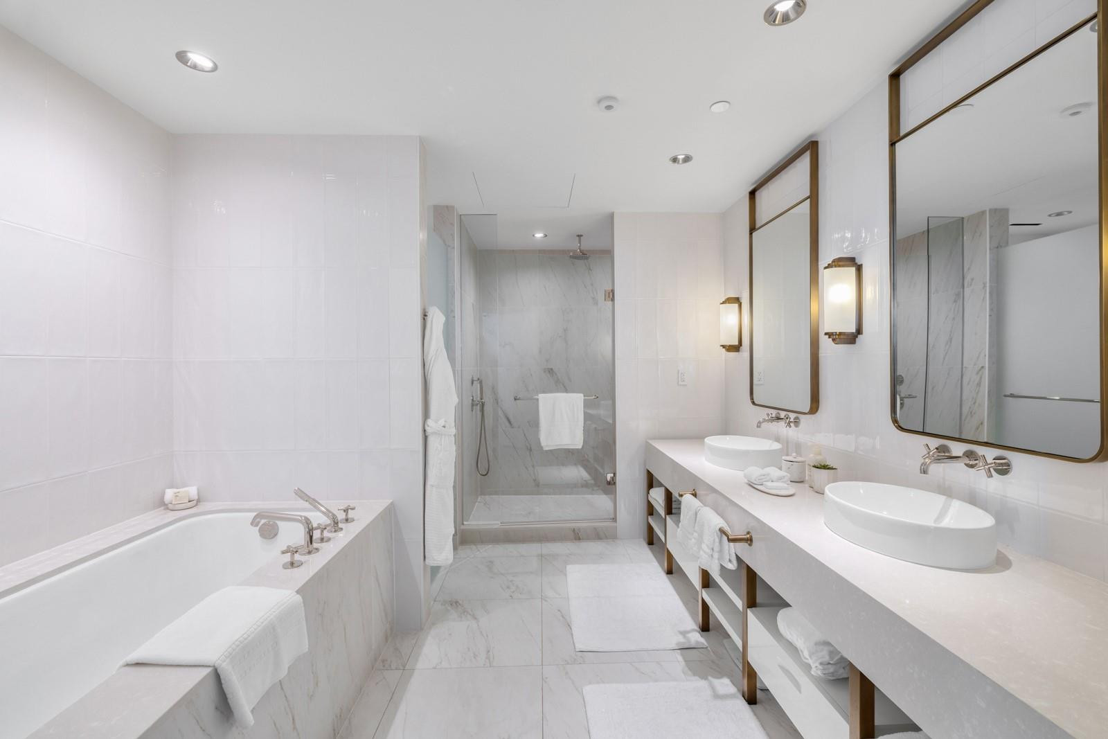 525 N Fort Lauderdale Bch #1504 Fort Lauderdale, FL 33304