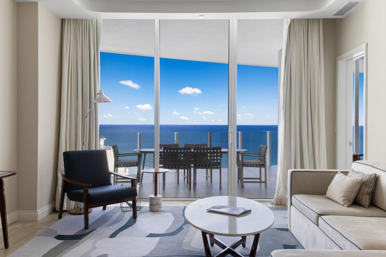 525 N Fort Lauderdale Bch #1504 Fort Lauderdale, FL 33304