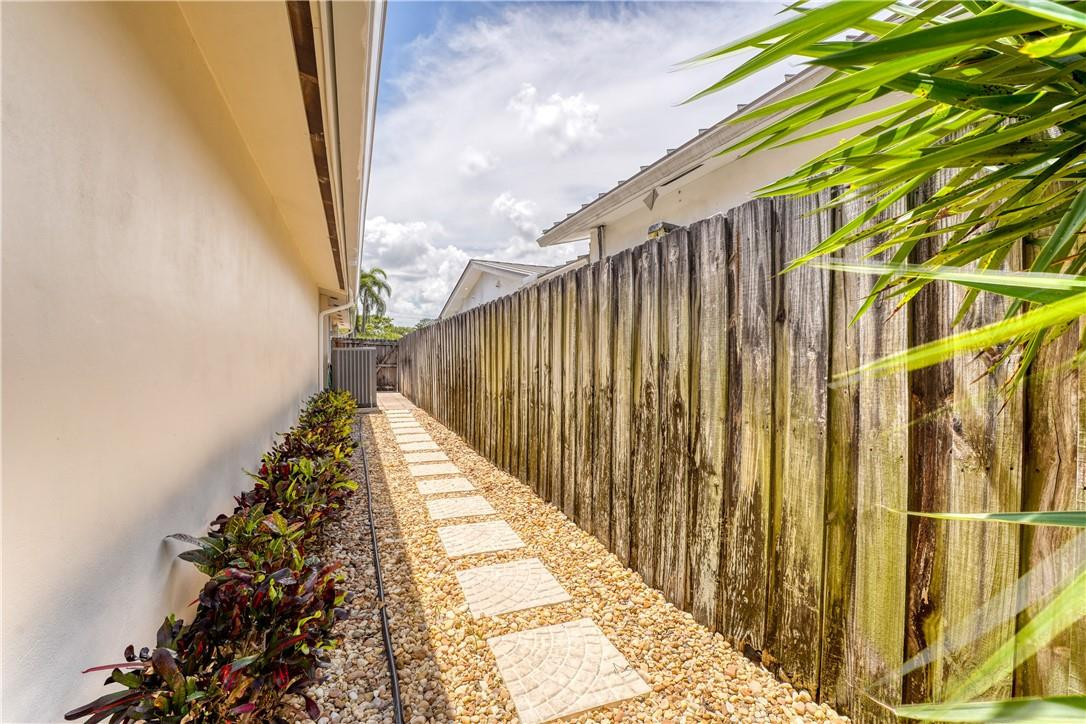 2000 Admirals Fort Lauderdale, FL 33316