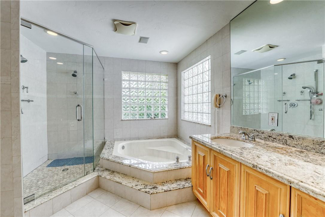 2000 Admirals Fort Lauderdale, FL 33316