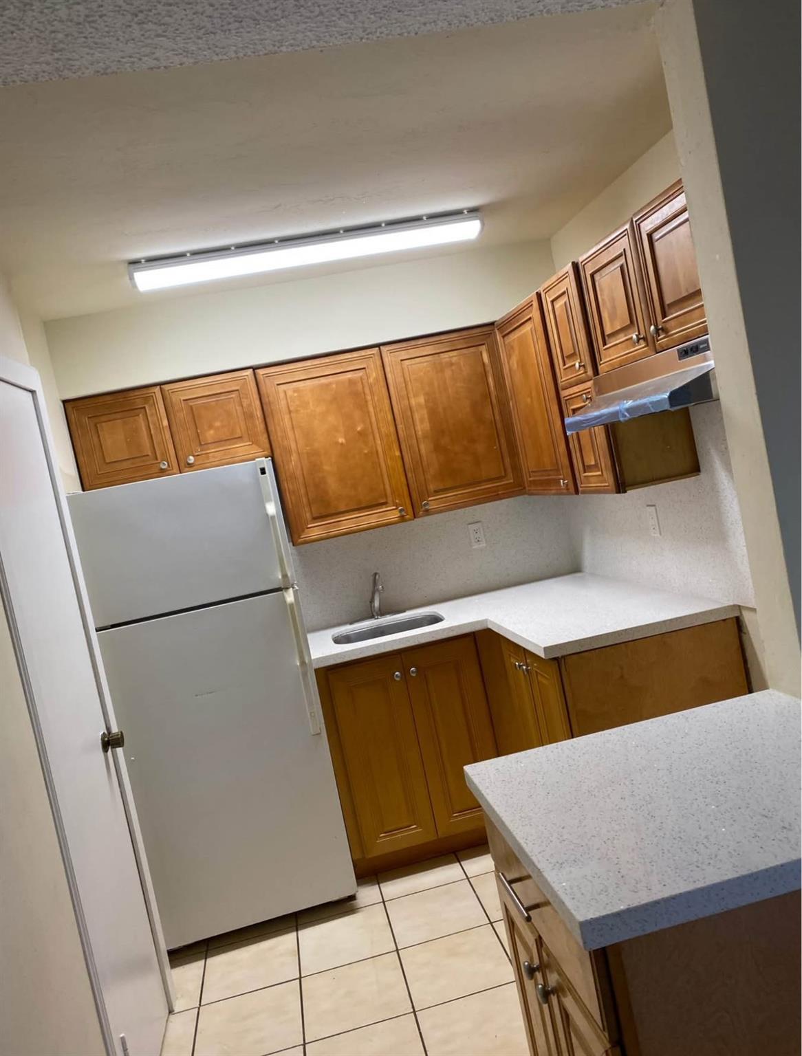 8701 SW 141st St #G5 Miami, FL 33176