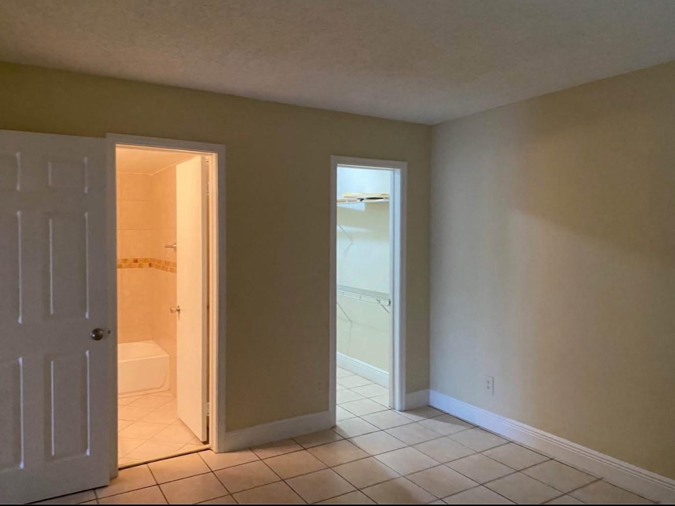 8701 SW 141st St #G5 Miami, FL 33176