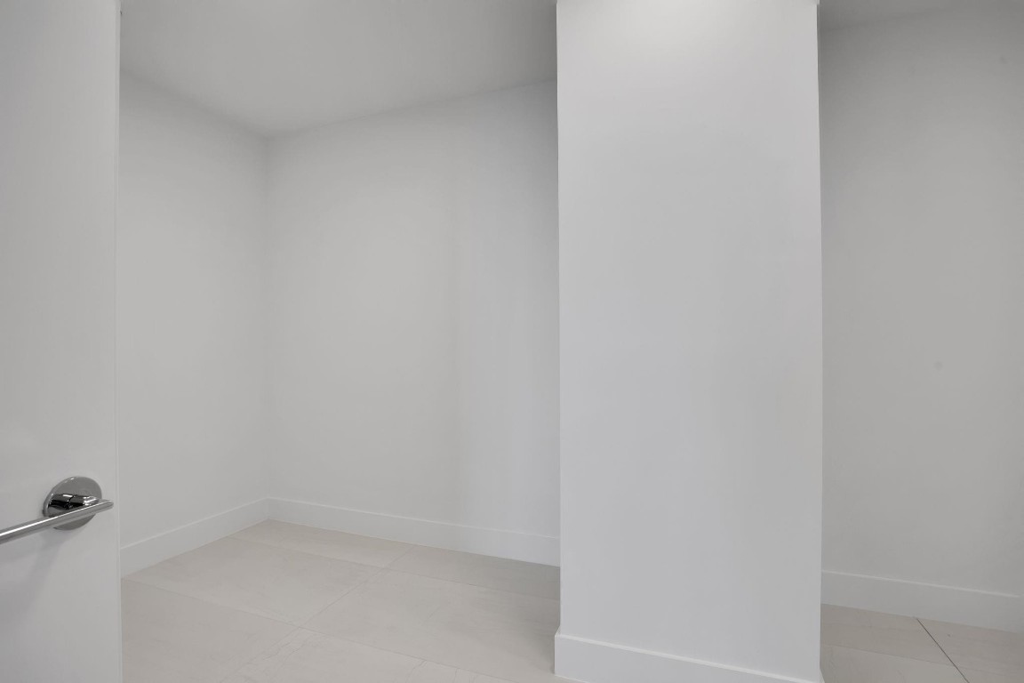 151 N Seabreeze Blv #E-1204 Fort Lauderdale, FL 33304