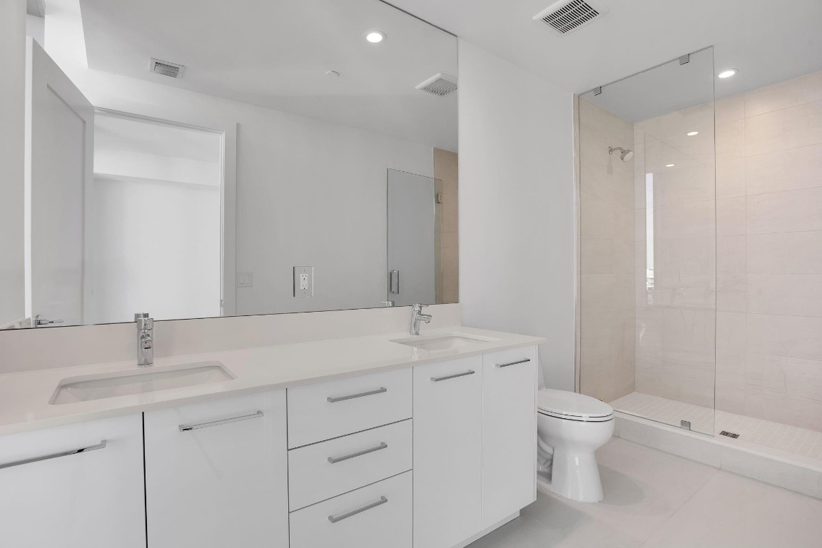 151 N Seabreeze Blv #E-1204 Fort Lauderdale, FL 33304