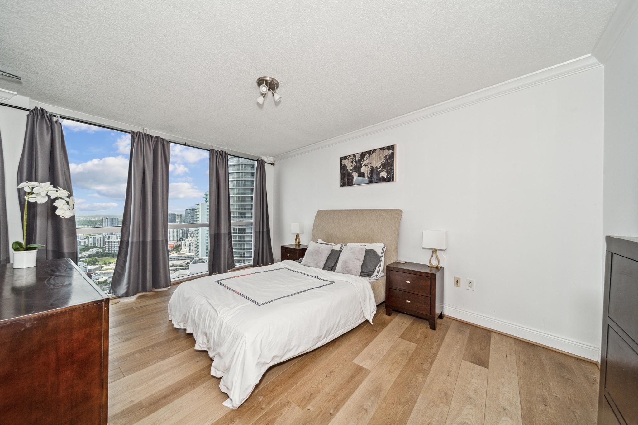 1750 N Bayshore Dr #4315-A Miami, FL 33132