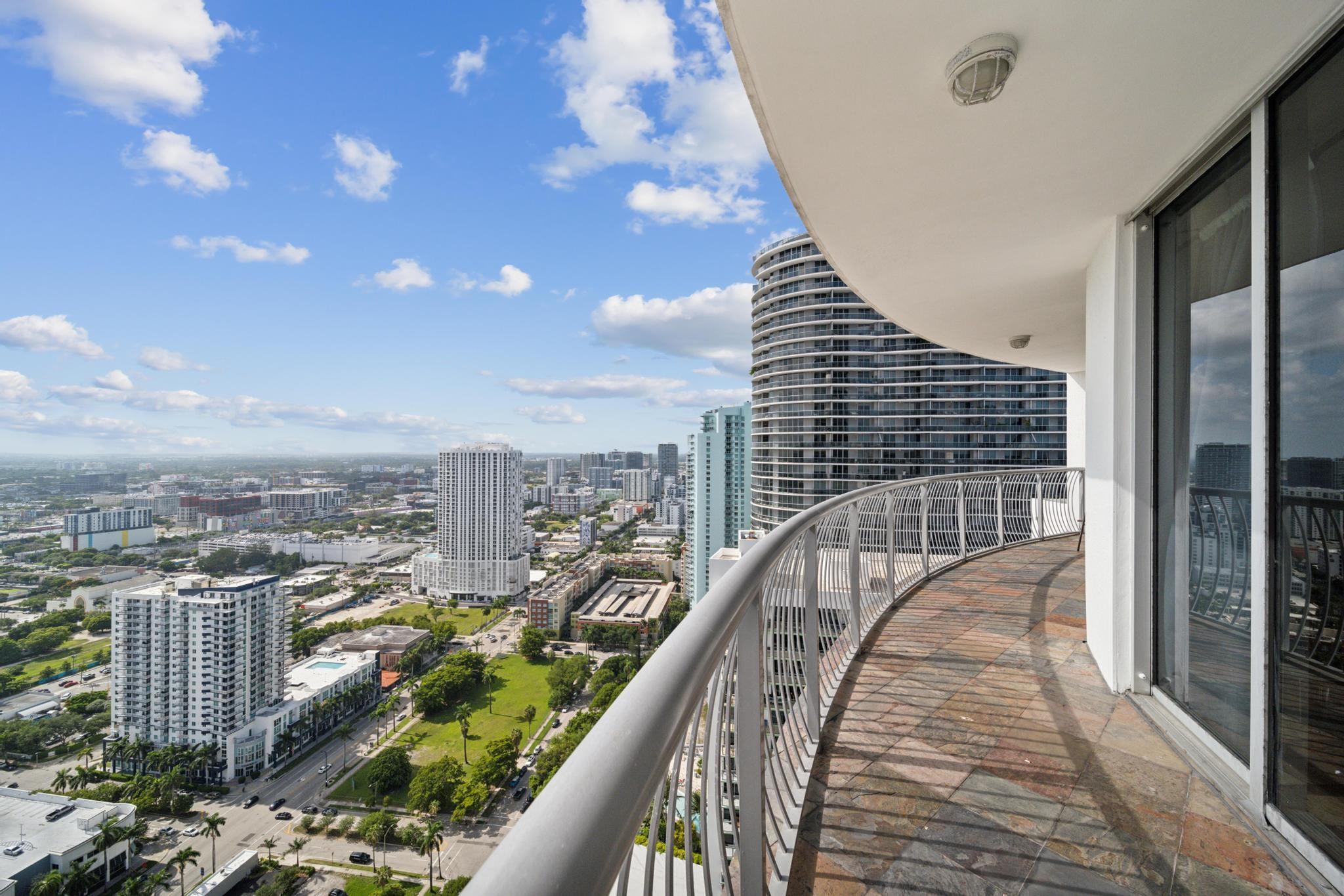 1750 N Bayshore Dr #4315-A Miami, FL 33132