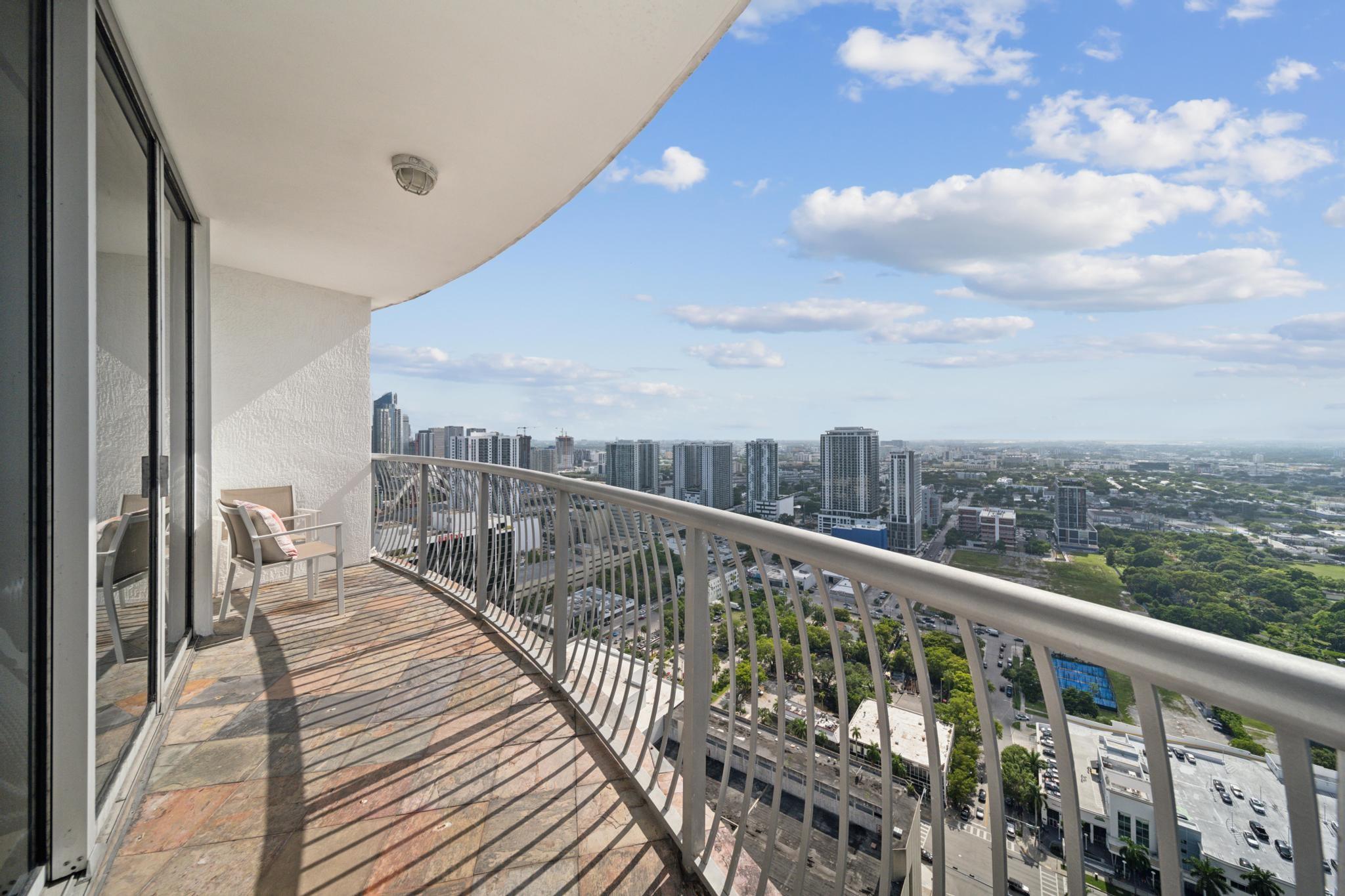1750 N Bayshore Dr #4315-A Miami, FL 33132