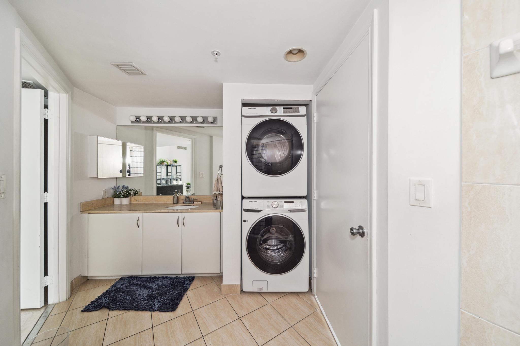 1750 N Bayshore Dr #4315-A Miami, FL 33132