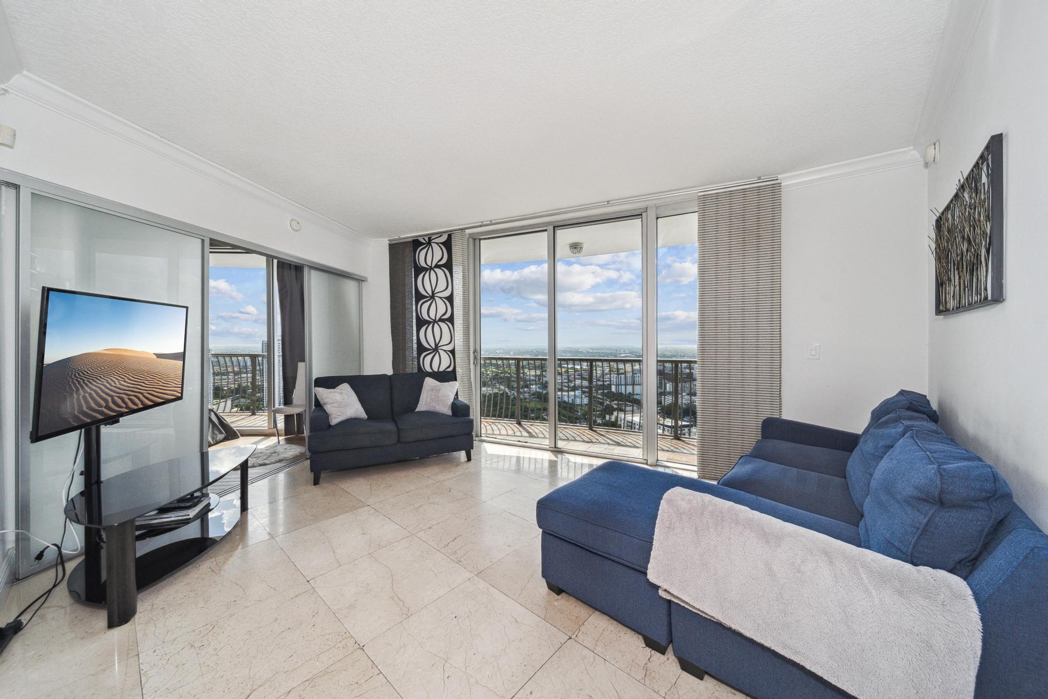 1750 N Bayshore Dr #4315-A Miami, FL 33132