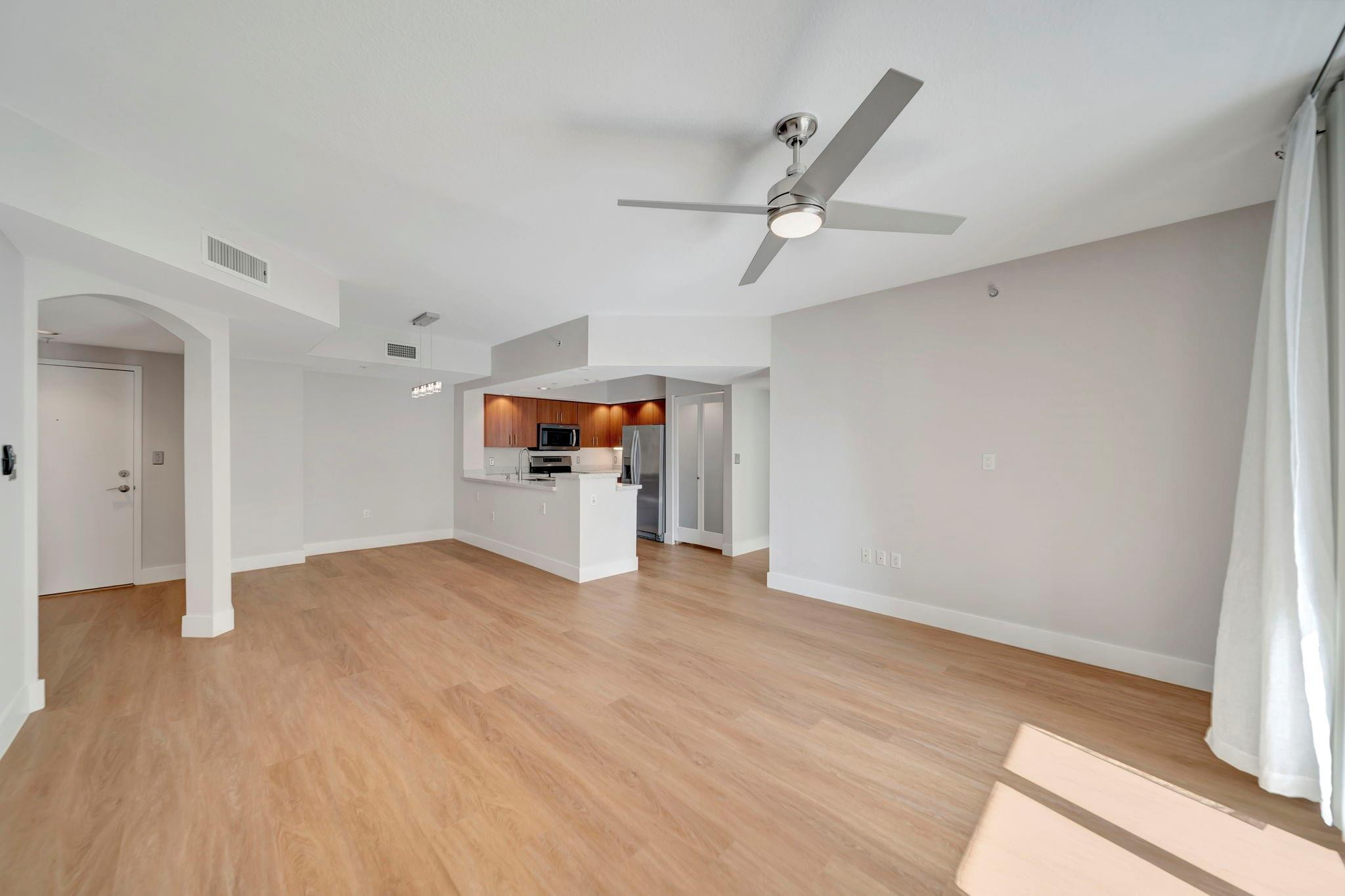 110 N Federal Hwy #707 Fort Lauderdale, FL 33301