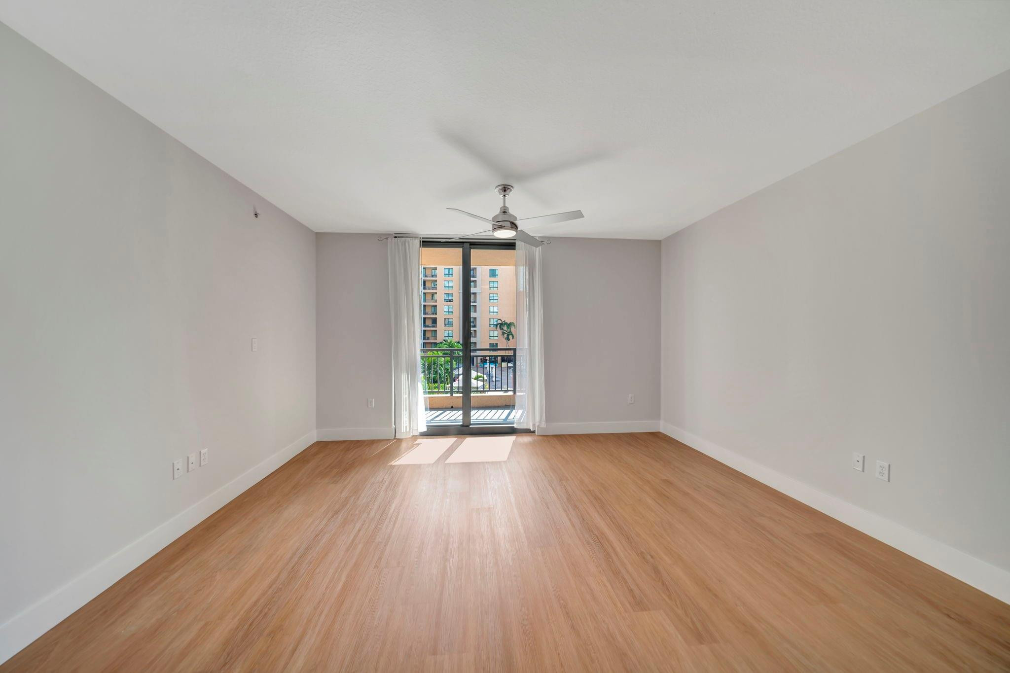 110 N Federal Hwy #707 Fort Lauderdale, FL 33301