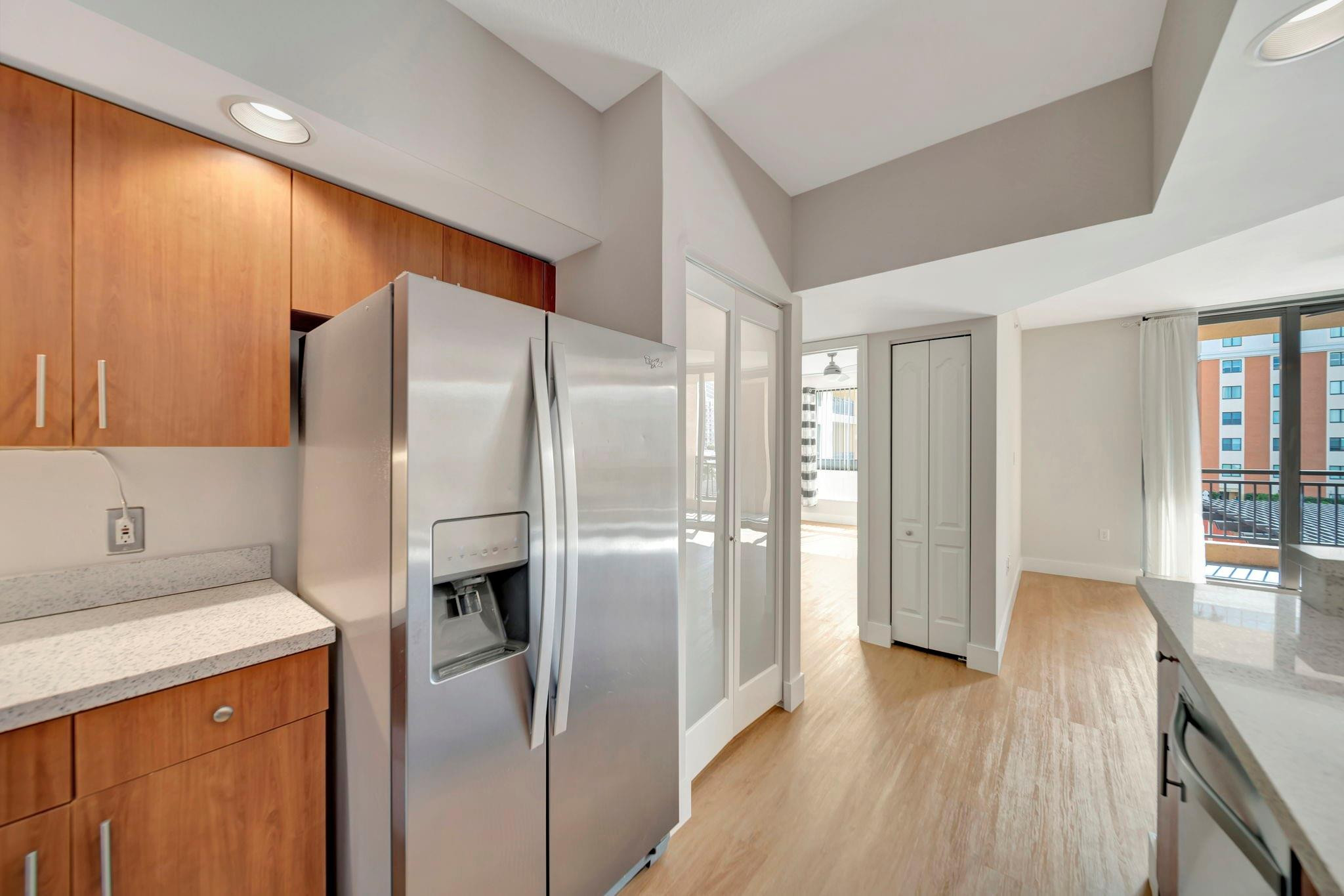 110 N Federal Hwy #707 Fort Lauderdale, FL 33301