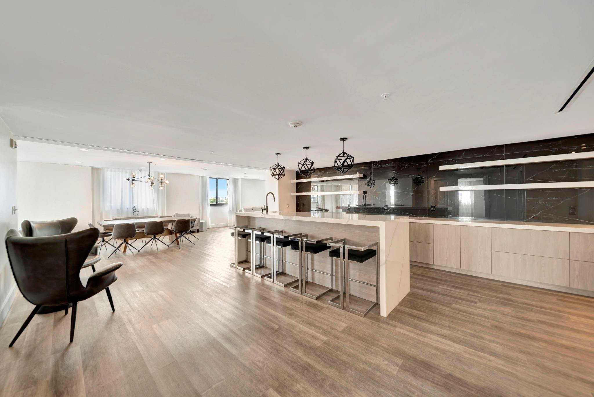 110 N Federal Hwy #707 Fort Lauderdale, FL 33301