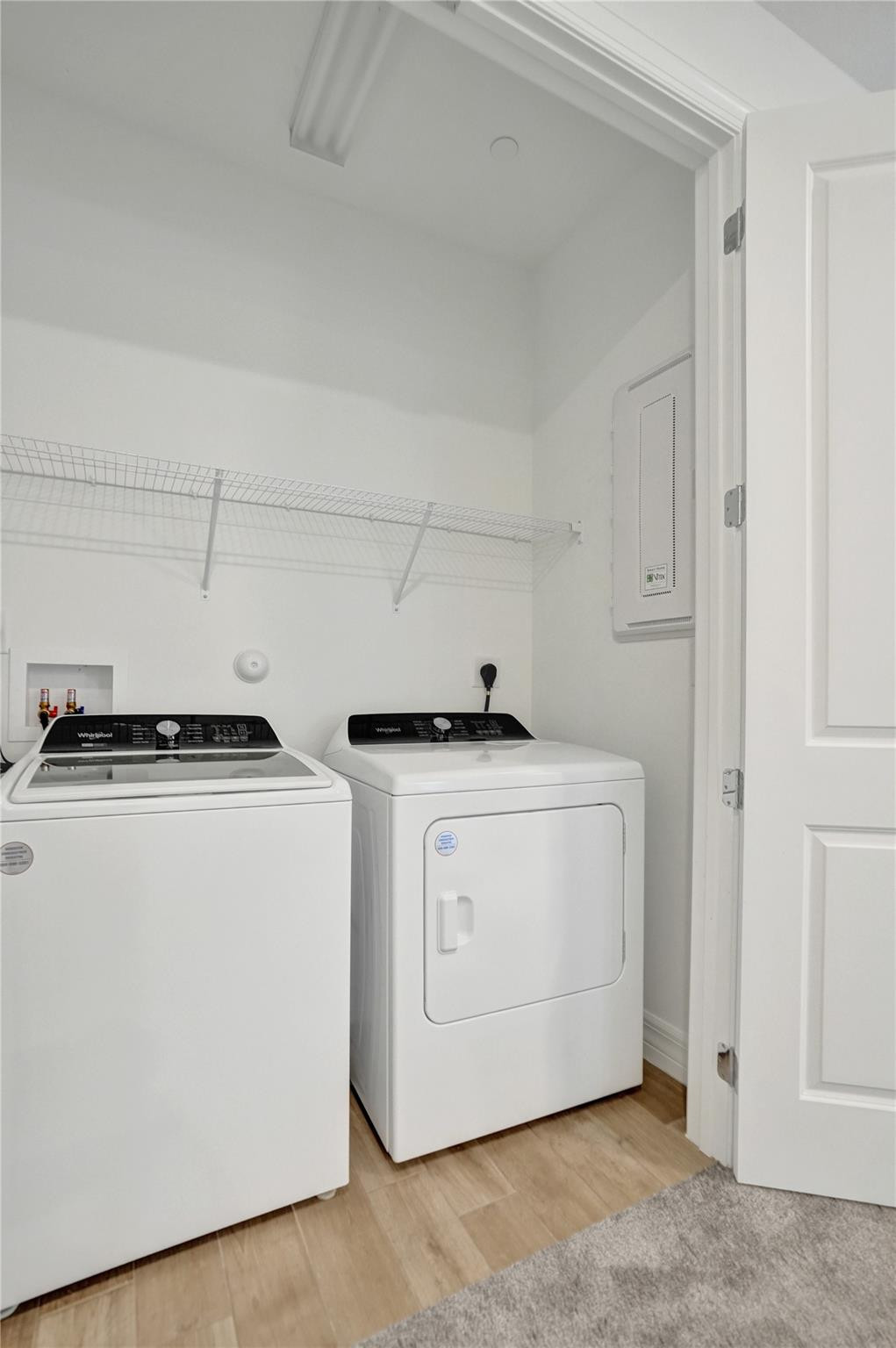 8355 NW 7th Plantation, FL 33324