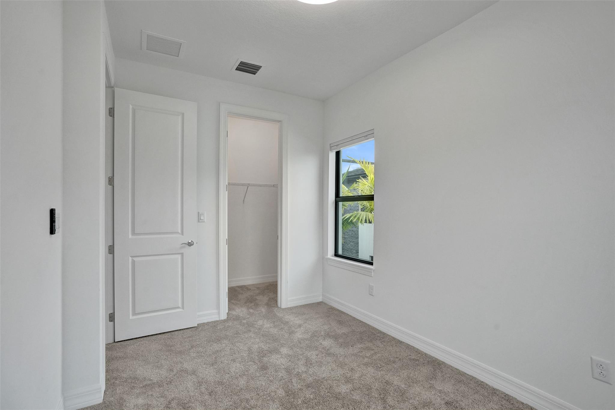 8355 NW 7th Plantation, FL 33324