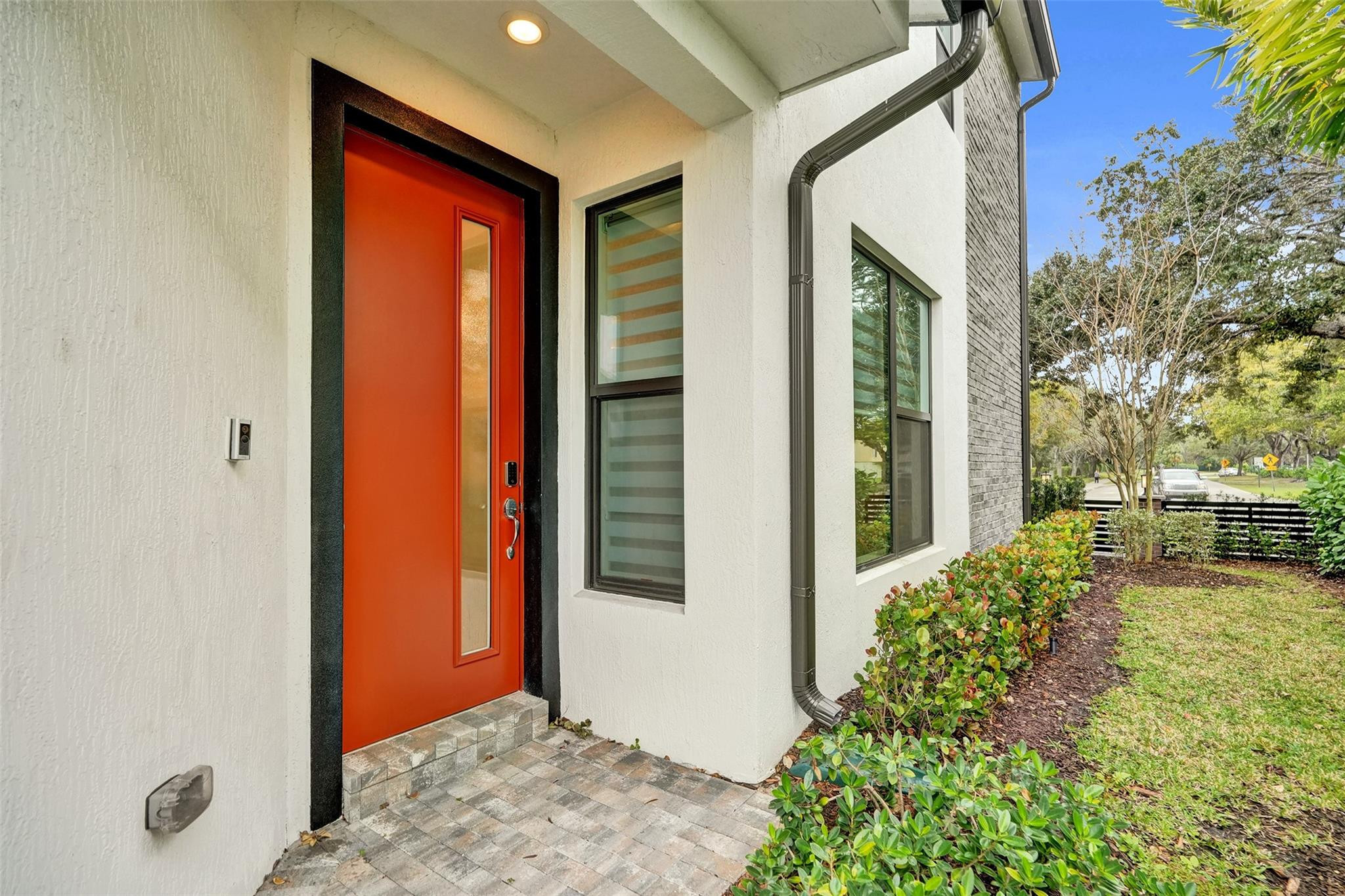 8355 NW 7th Plantation, FL 33324