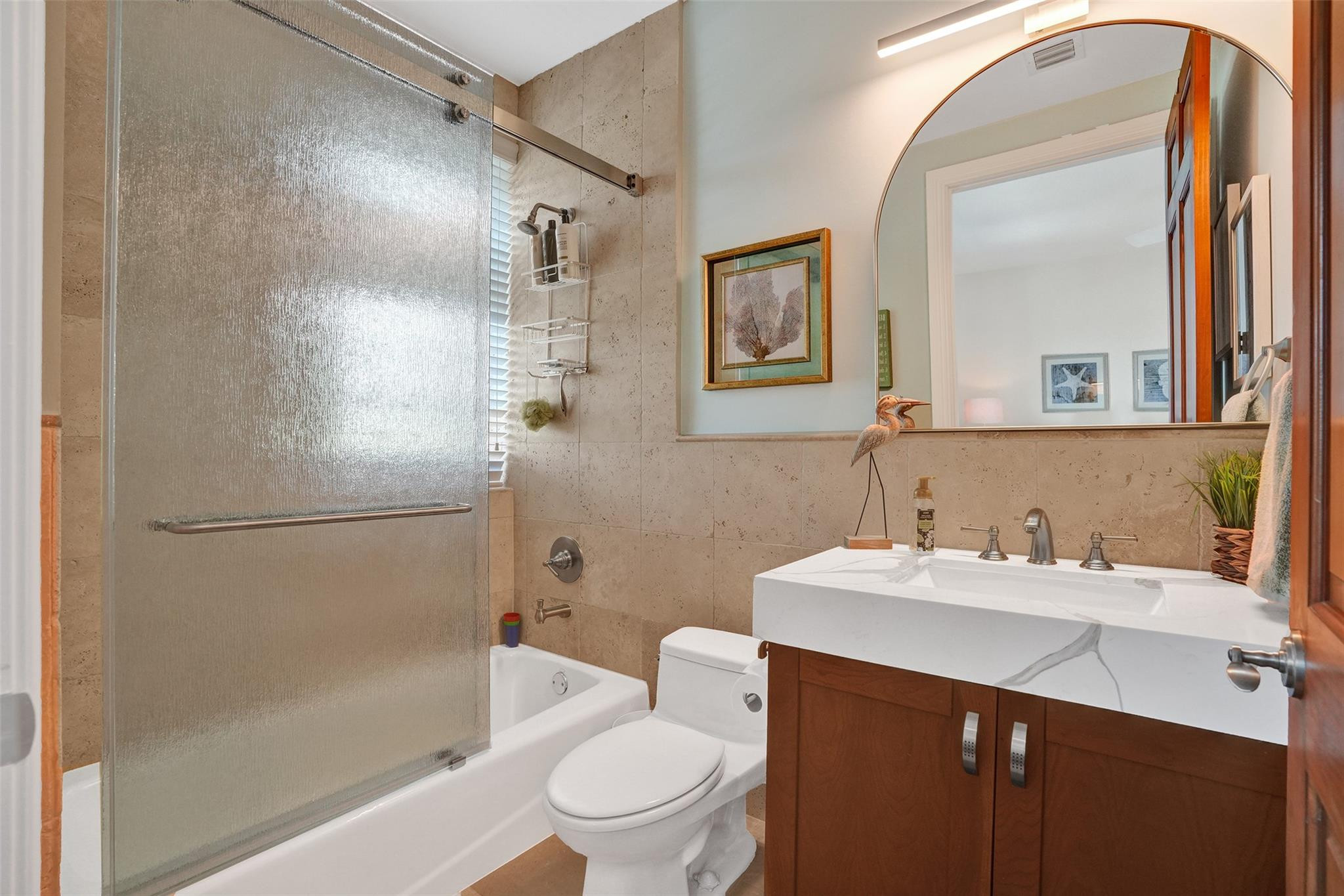 516 Hendricks #4A Fort Lauderdale, FL 33301