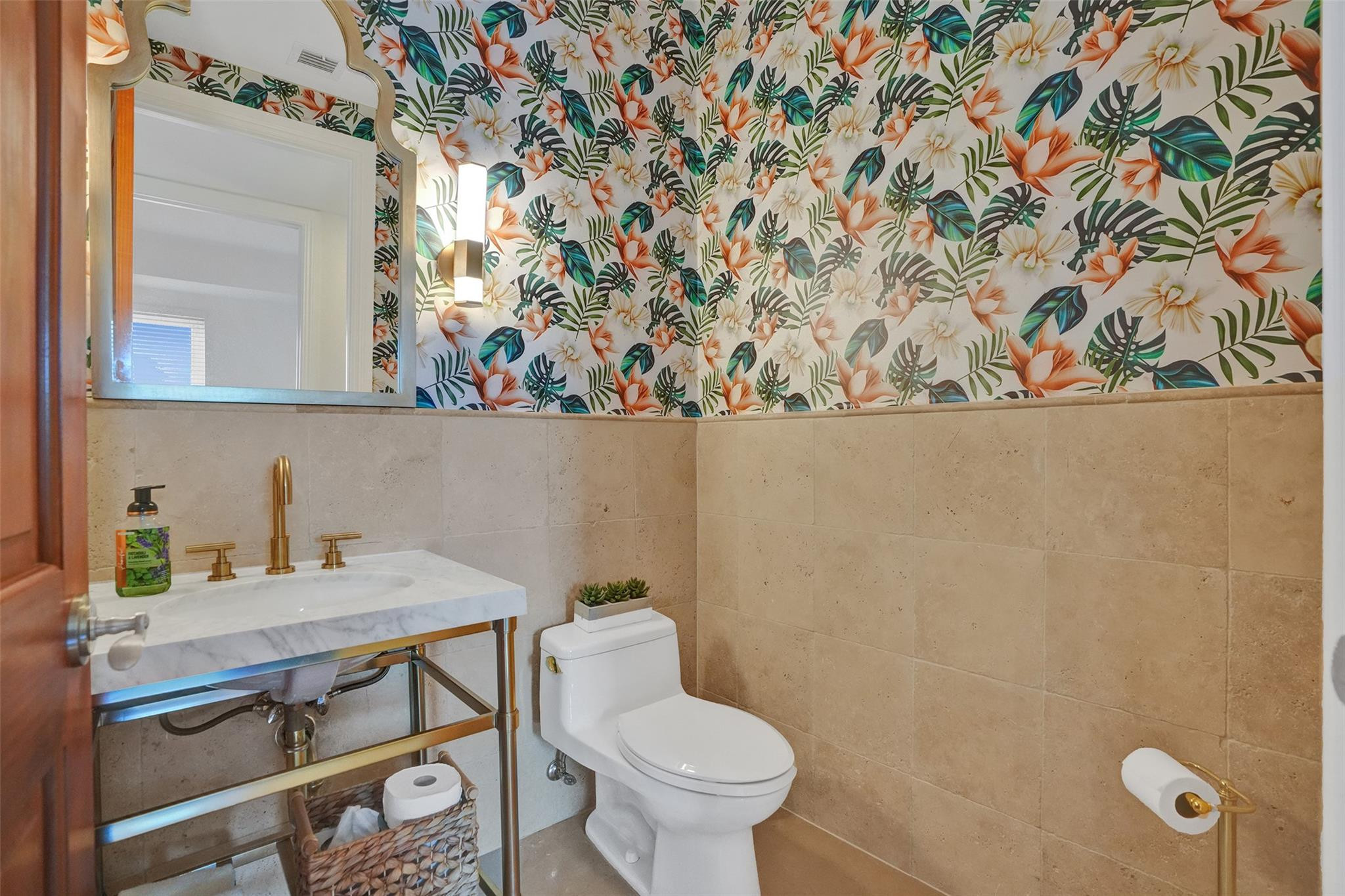 516 Hendricks #4A Fort Lauderdale, FL 33301