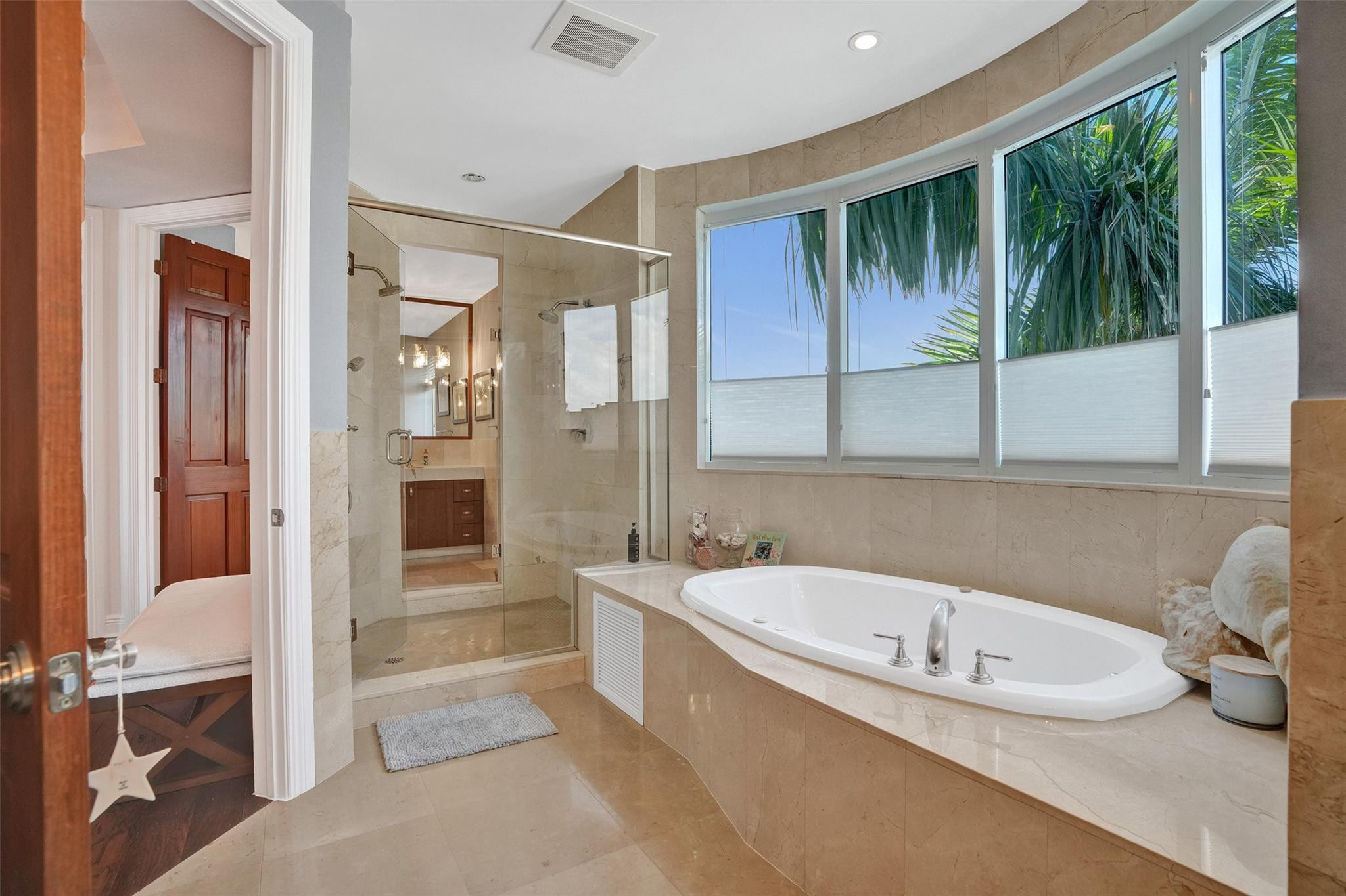 516 Hendricks #4A Fort Lauderdale, FL 33301