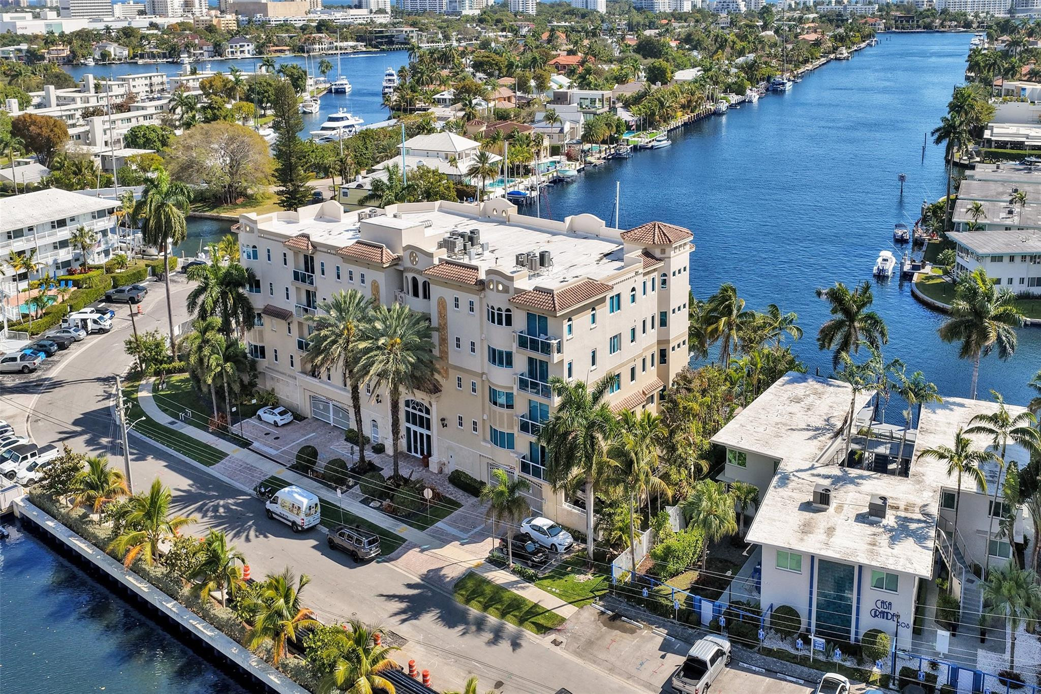 516 Hendricks #4A Fort Lauderdale, FL 33301