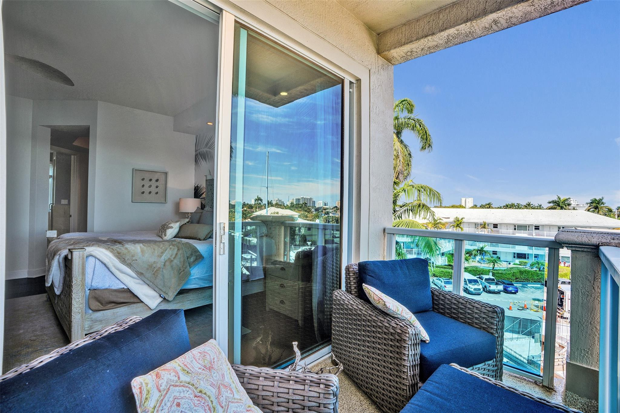 516 Hendricks #4A Fort Lauderdale, FL 33301