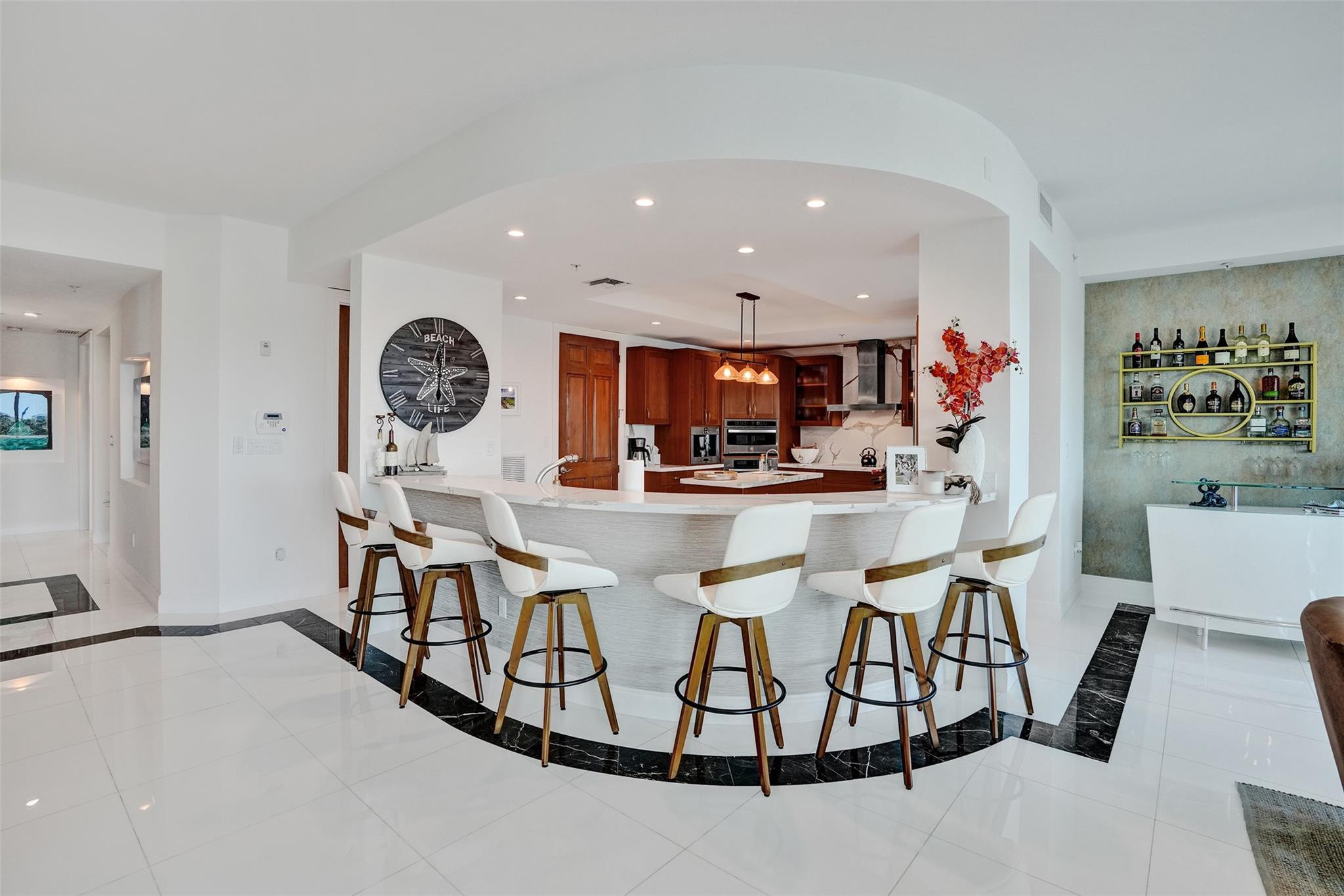 516 Hendricks #4A Fort Lauderdale, FL 33301