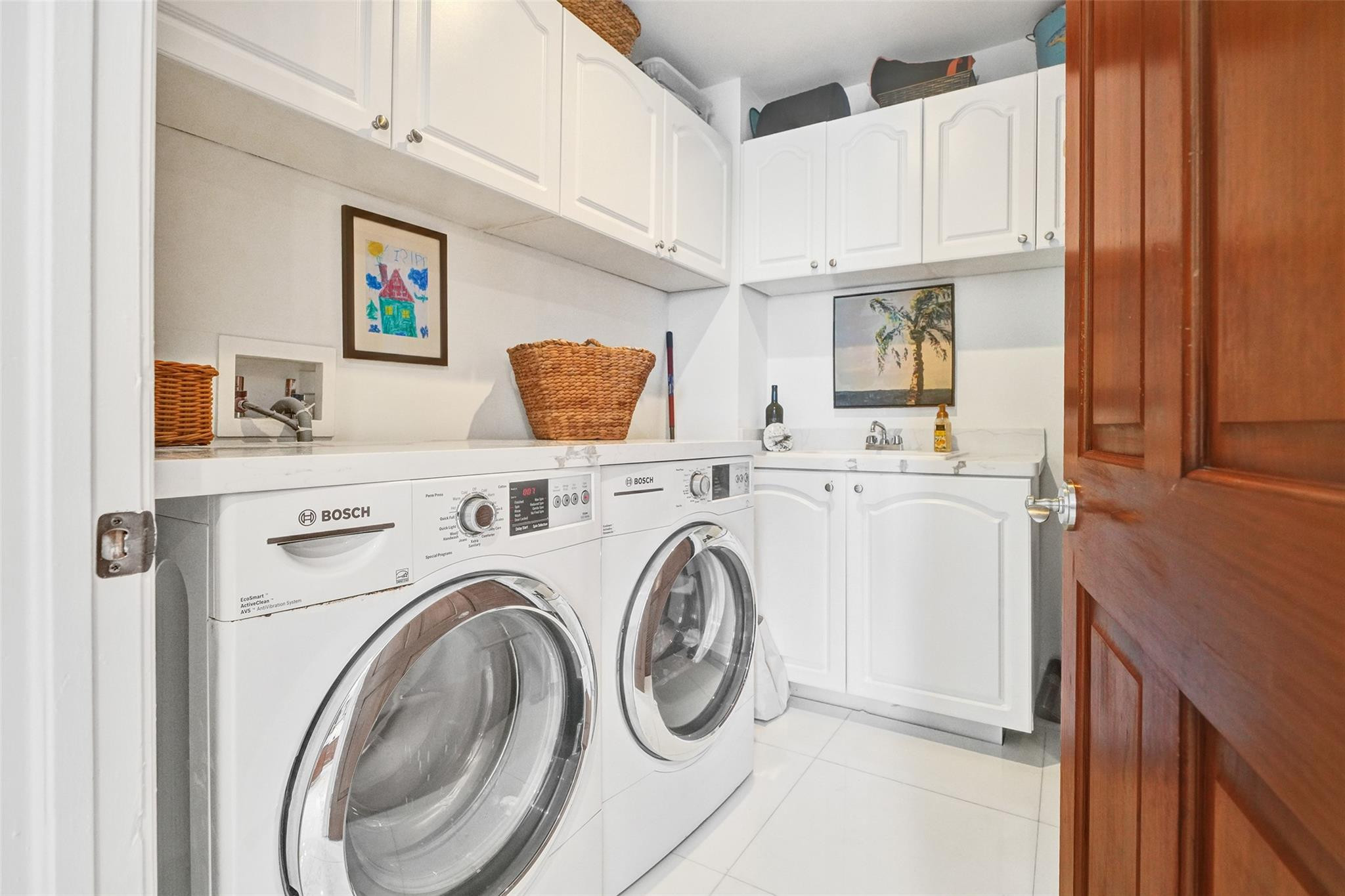 516 Hendricks #4A Fort Lauderdale, FL 33301