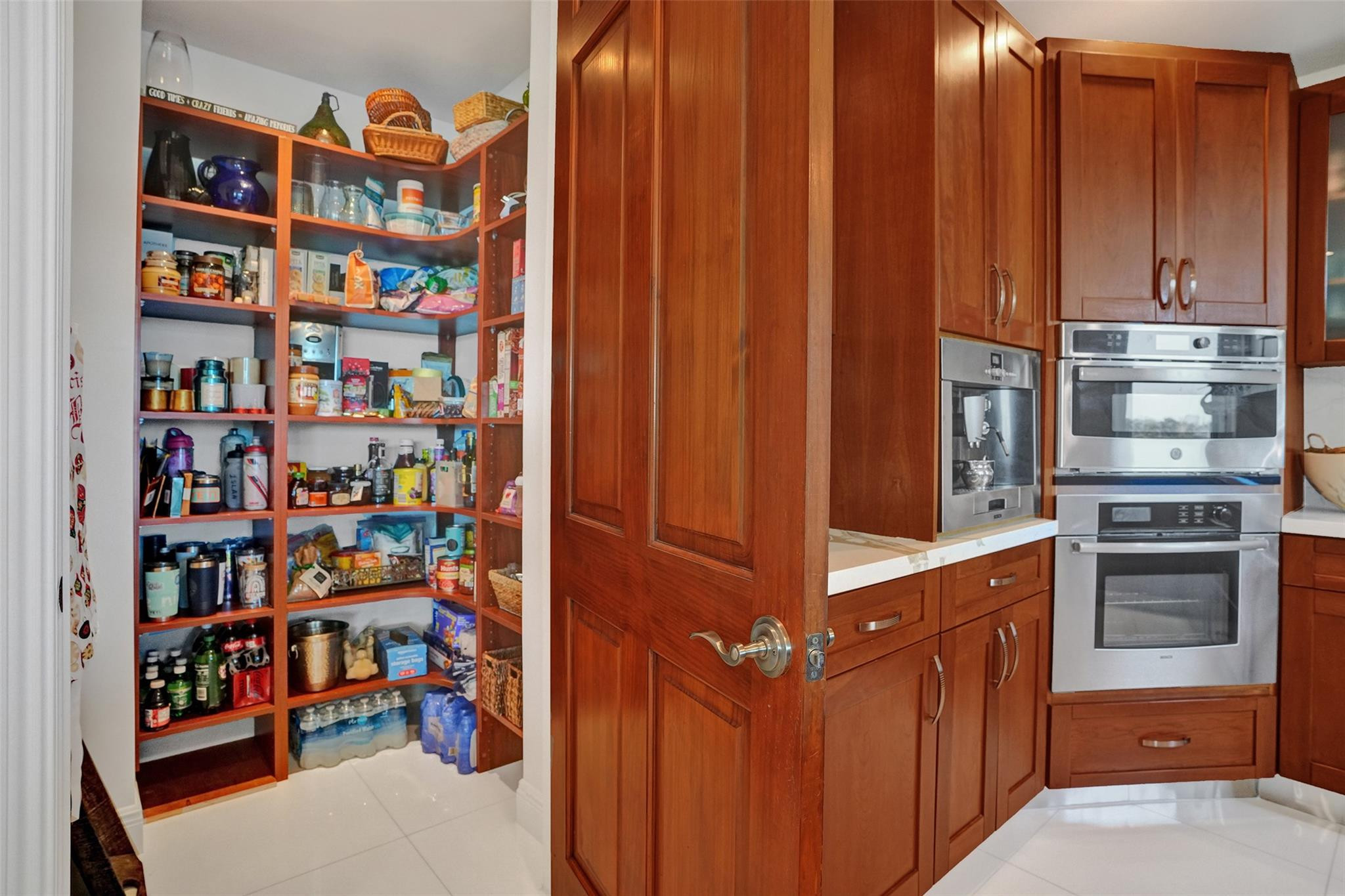 516 Hendricks #4A Fort Lauderdale, FL 33301