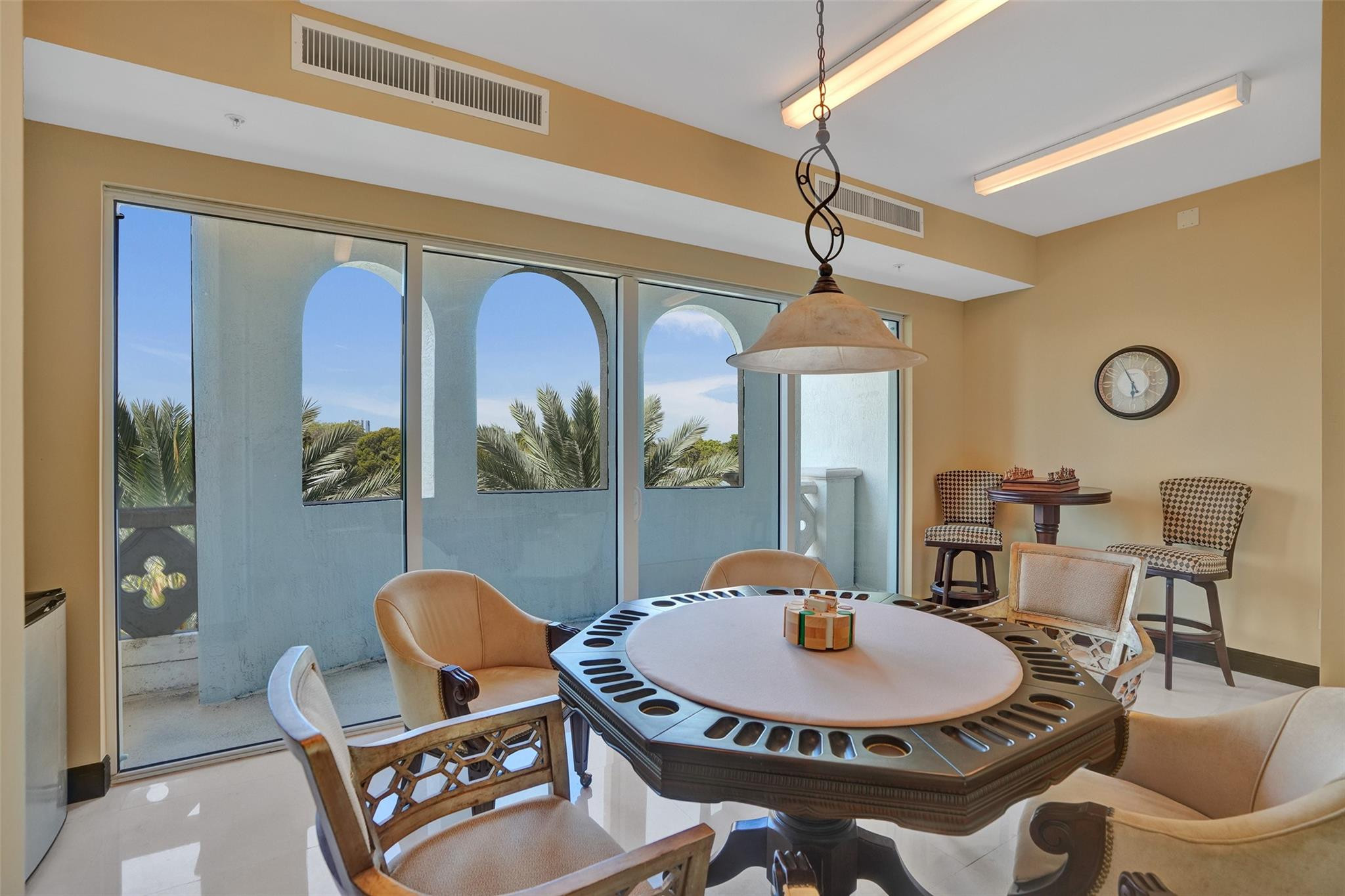 516 Hendricks #4A Fort Lauderdale, FL 33301