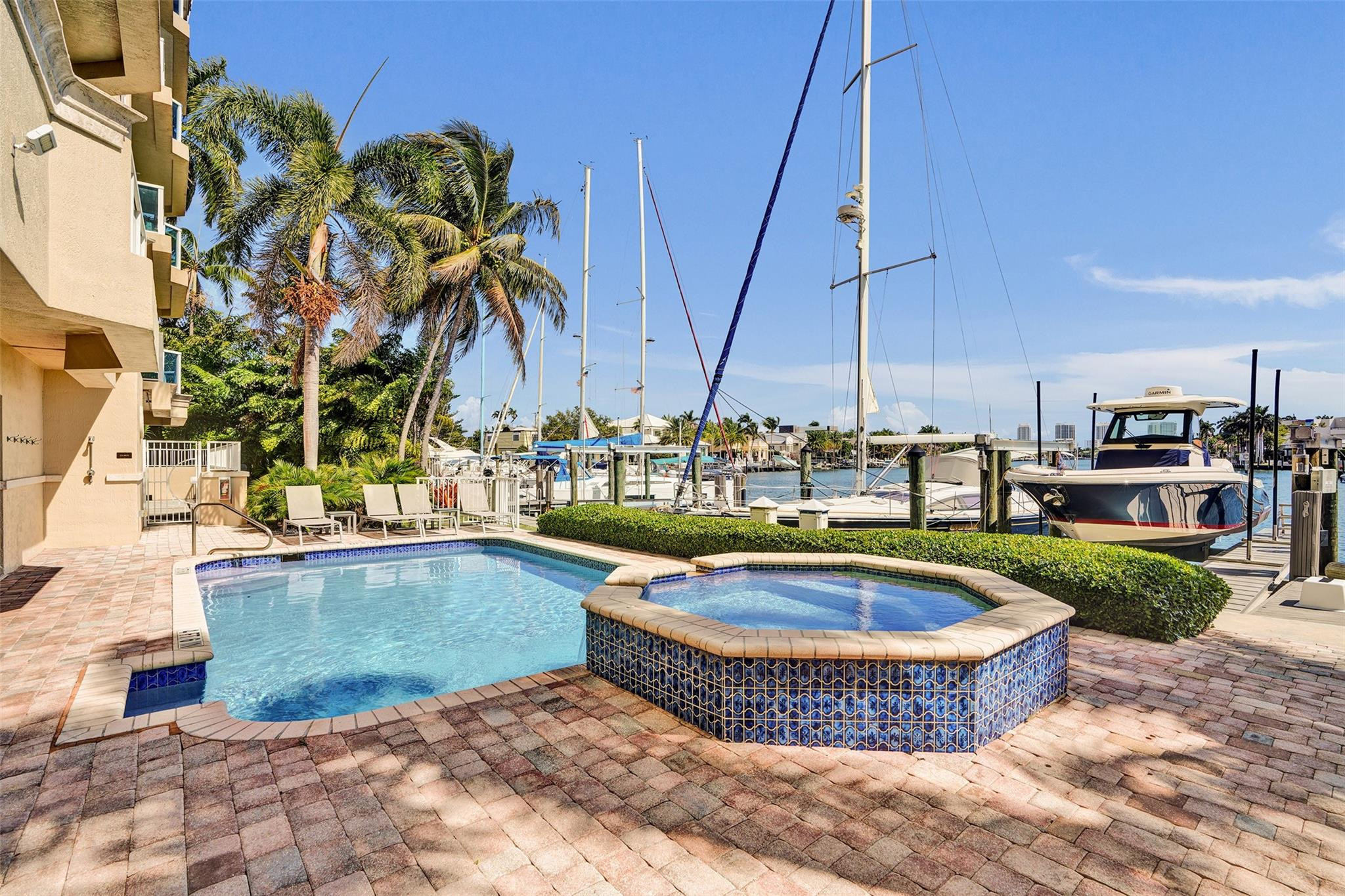 516 Hendricks #4A Fort Lauderdale, FL 33301