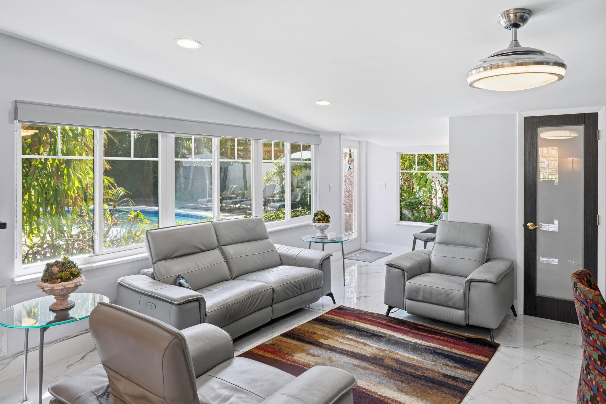 2624 NE 30th Fort Lauderdale, FL 33306