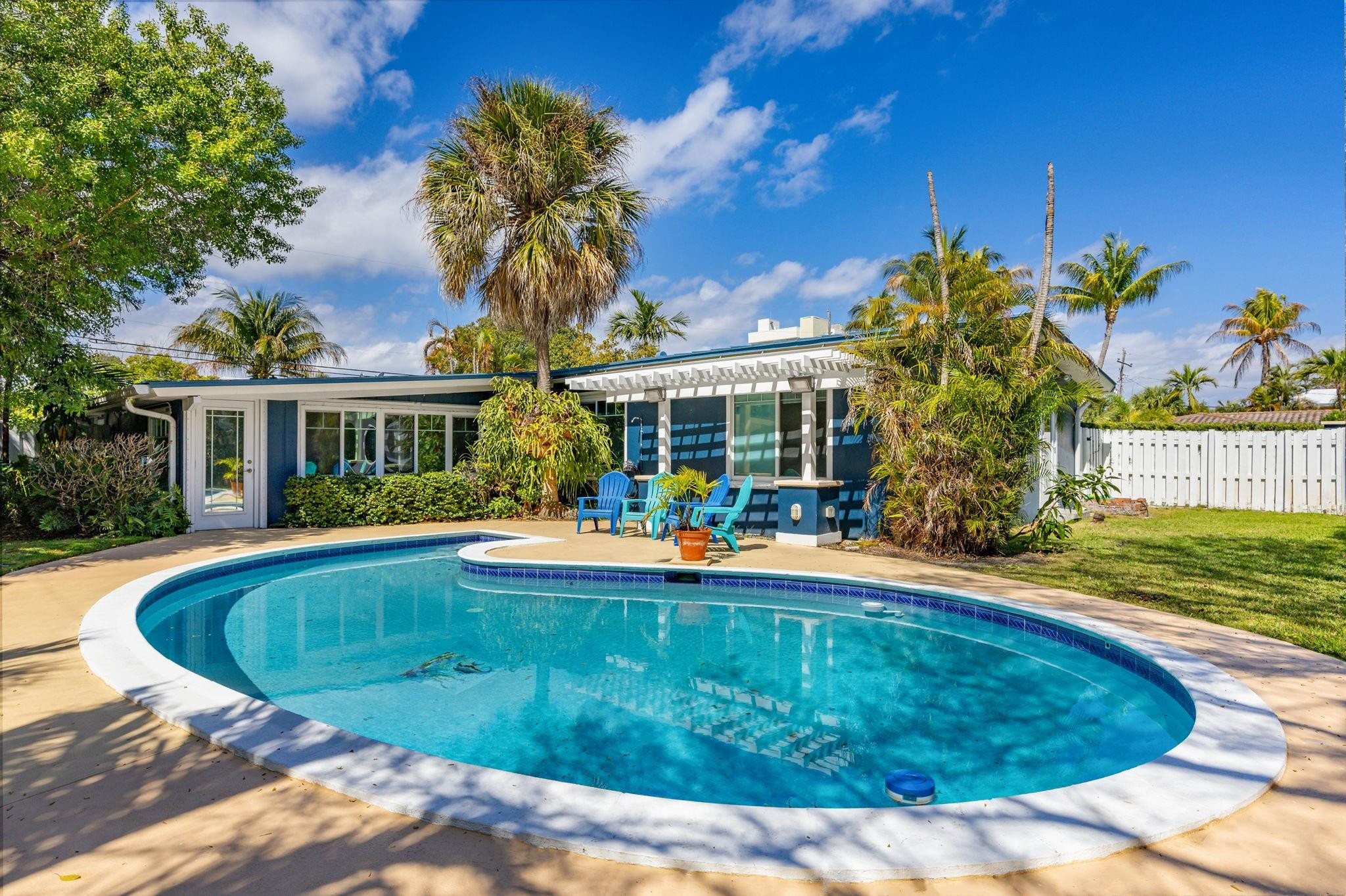 2624 NE 30th Fort Lauderdale, FL 33306