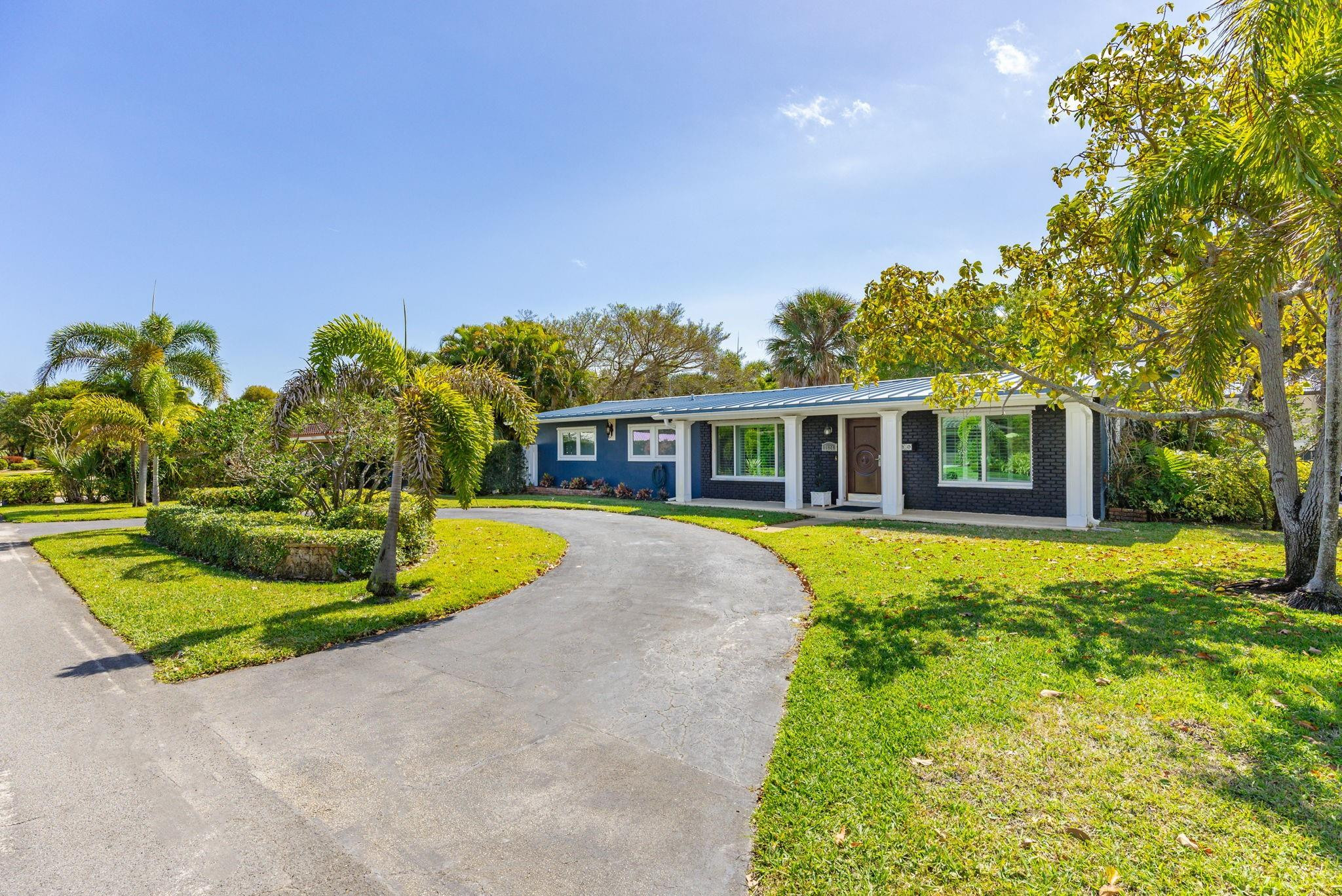 2624 NE 30th Fort Lauderdale, FL 33306