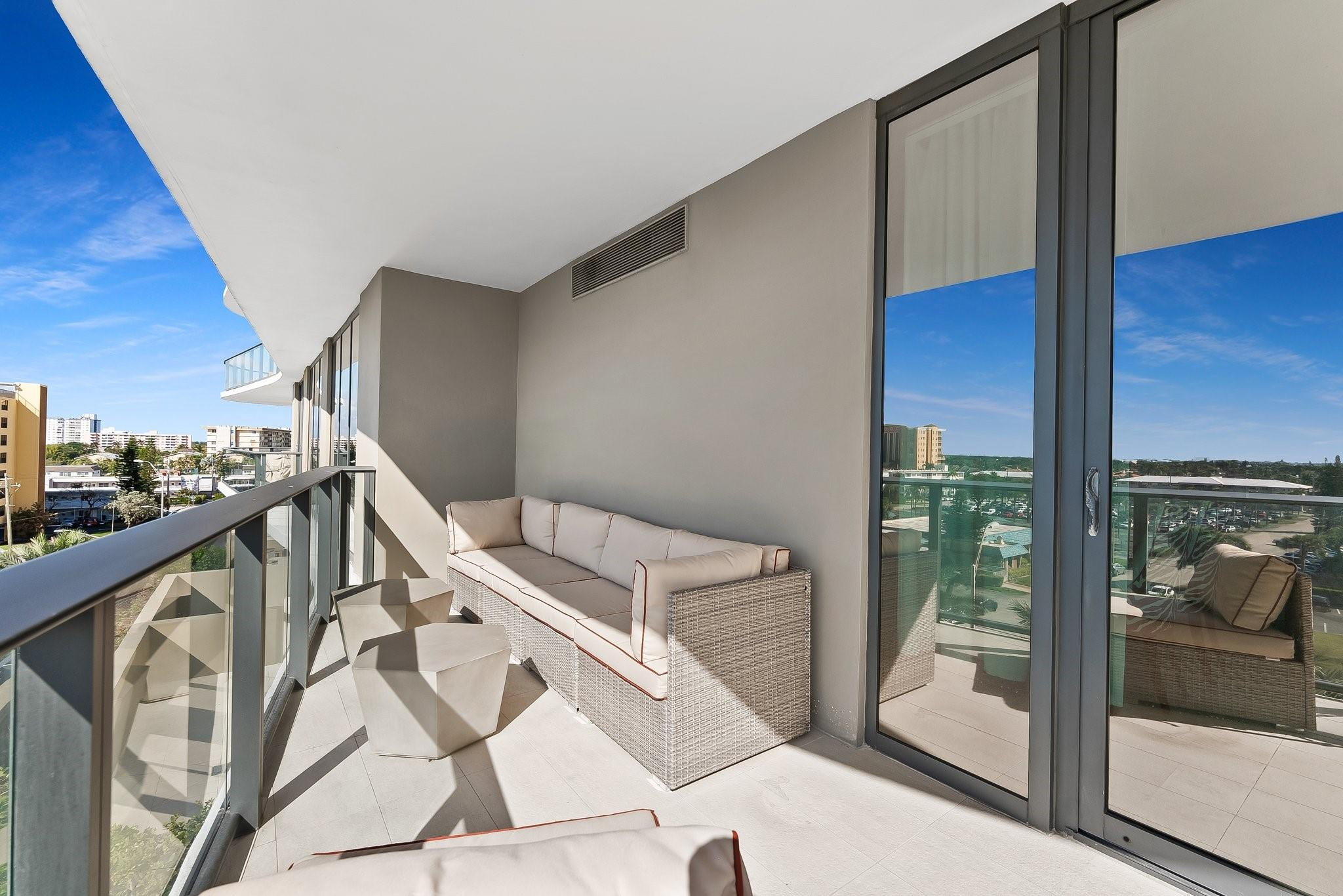 730 N Ocean #505 Pompano Beach, FL 33062