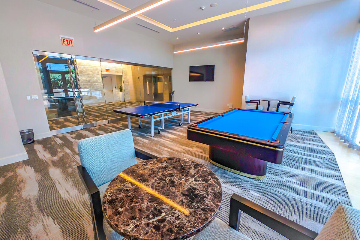 image Trump Royale11