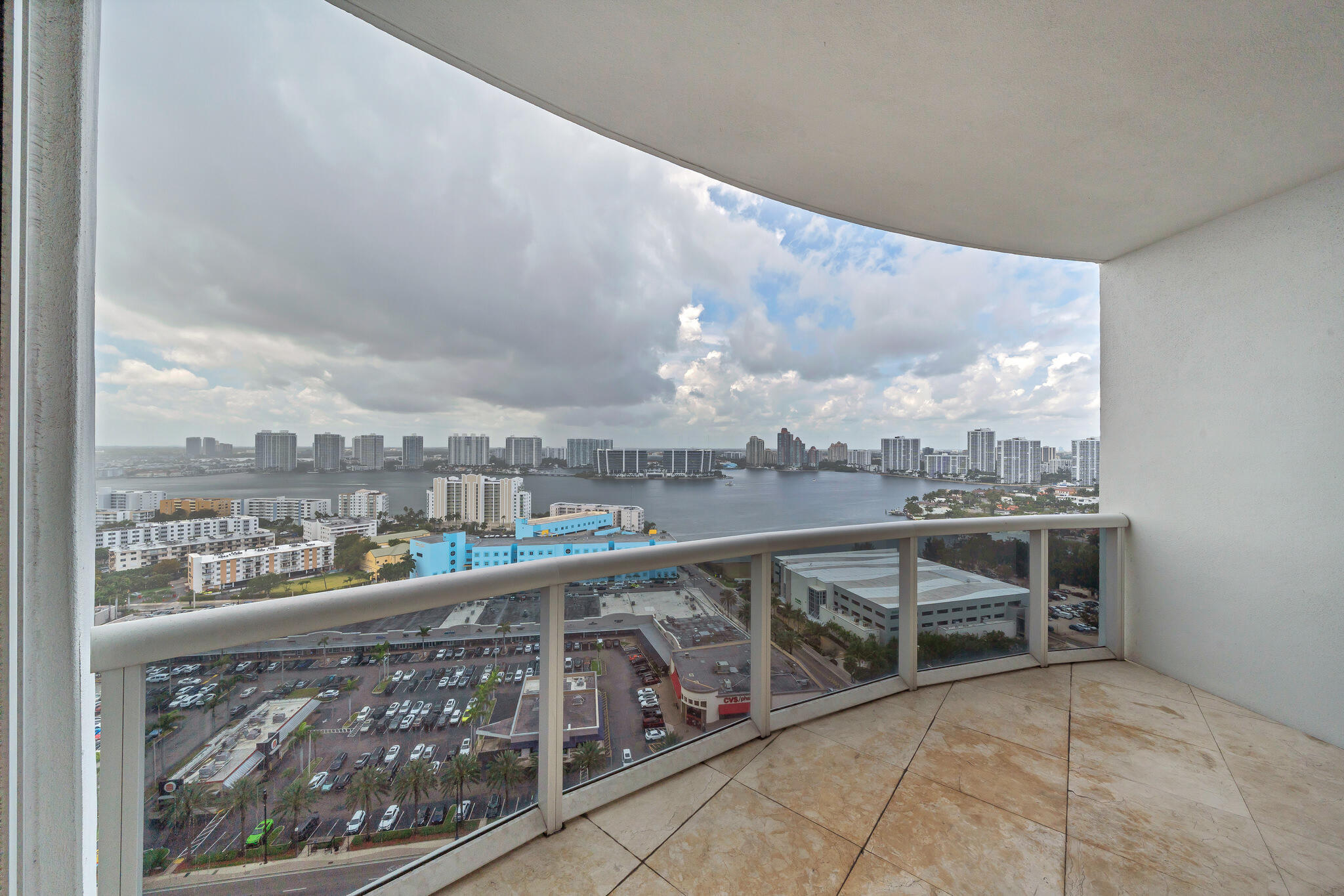 image Trump Royale32