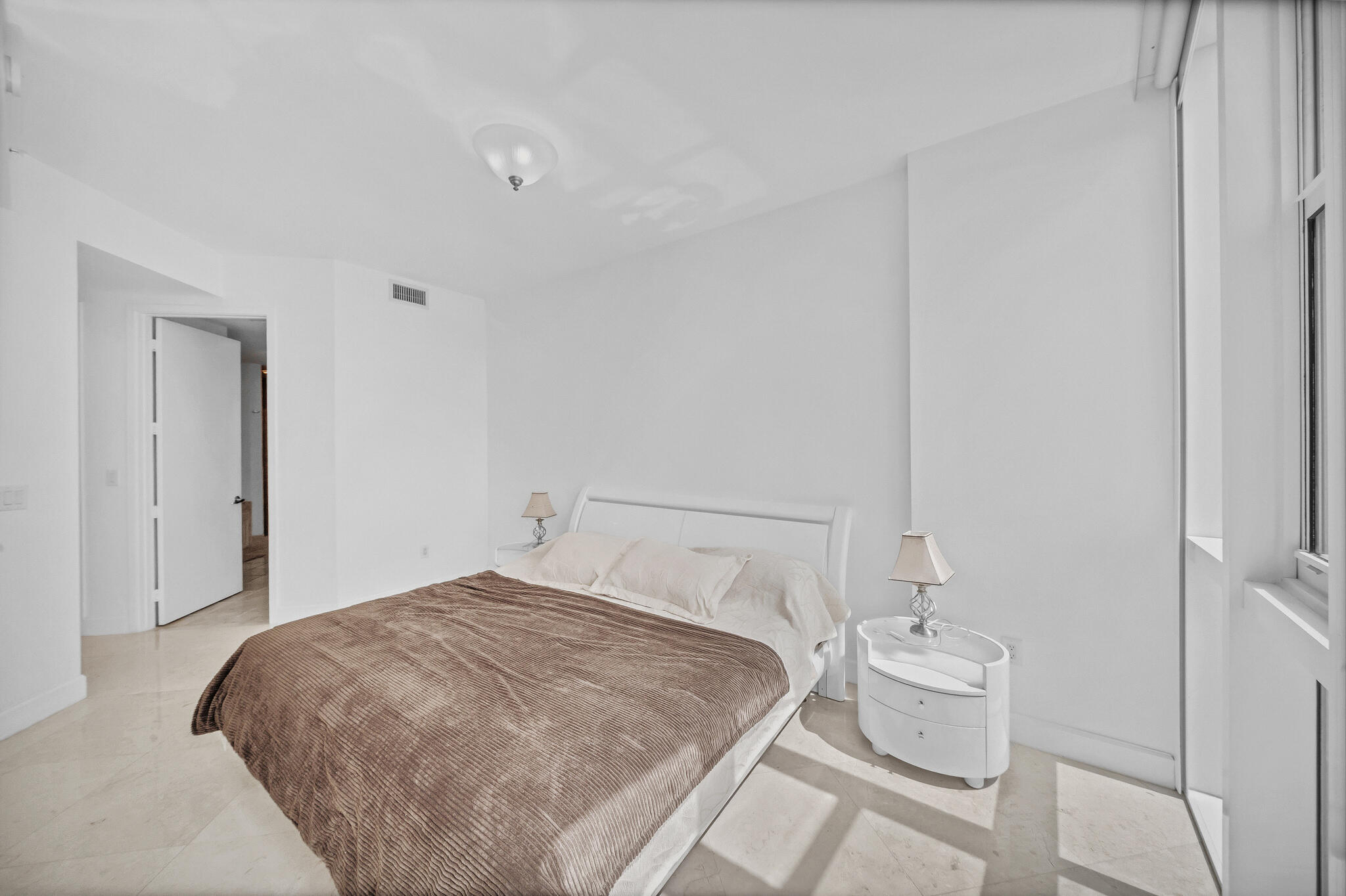 image Trump Royale42