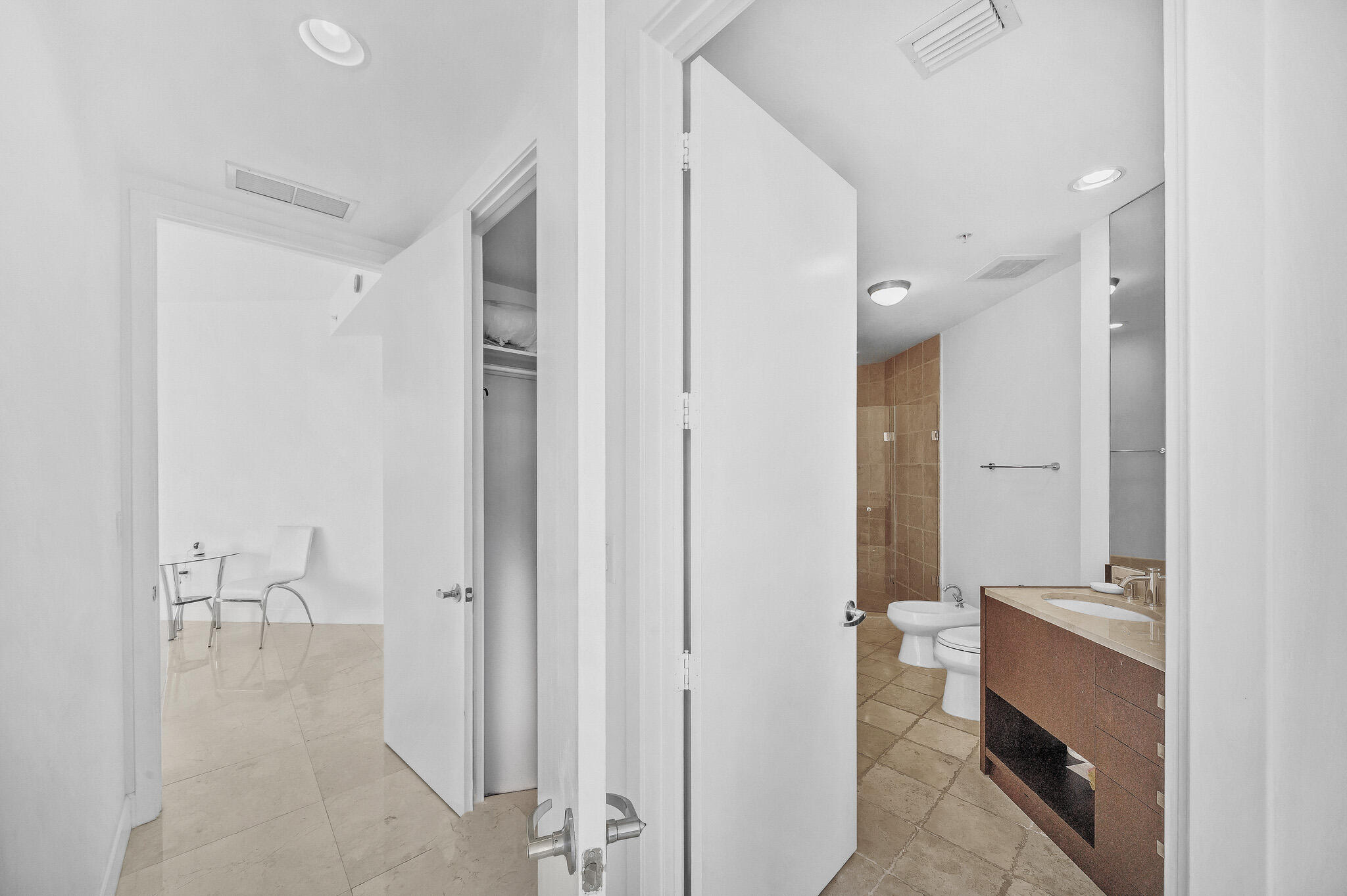 image Trump Royale43