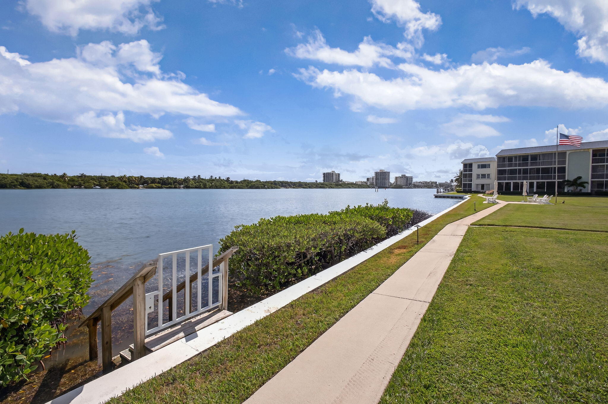 100 Waterway #A304 Tequesta, FL 33469