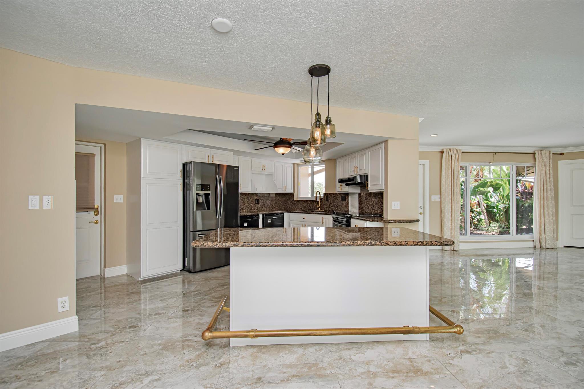 952 Brookdale Dr Boynton Beach, FL 33435